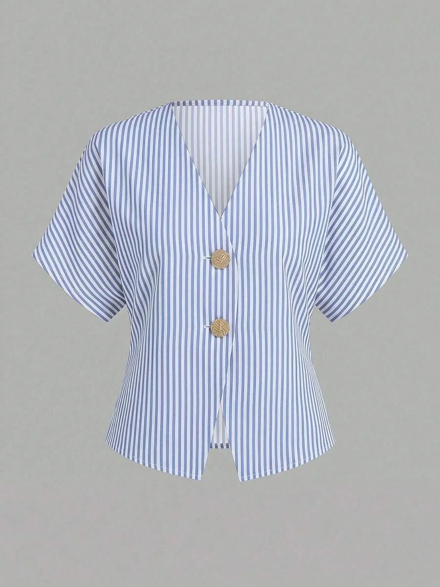 496000004_Blue and White_3.jpeg