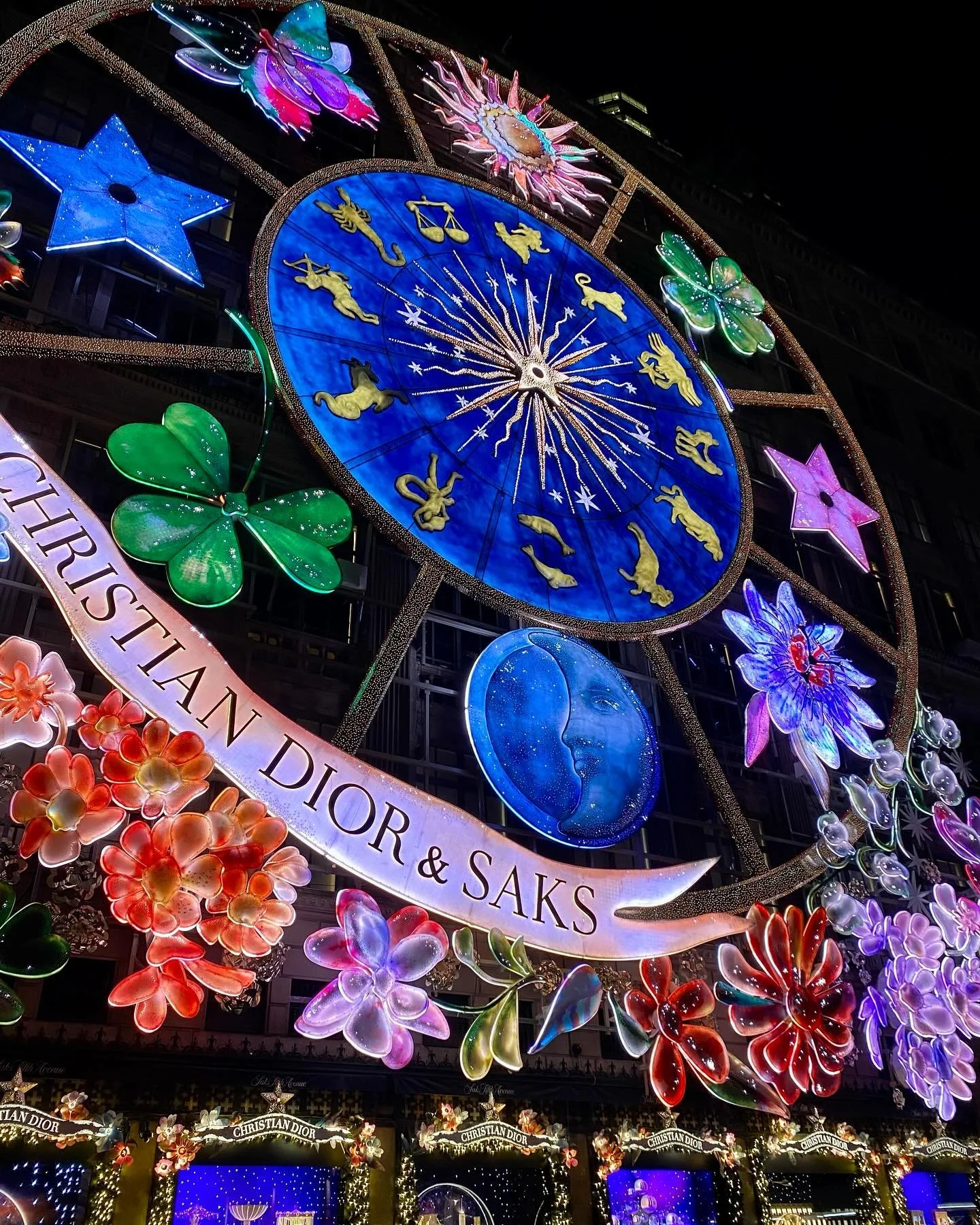 Another nice review of Hell&rsquo;s Kitchen at Christmas Time!!

https://independentartistbuzz.com/post/769686363489648640/hells-kitchen-at-christmas-time-is-a-new