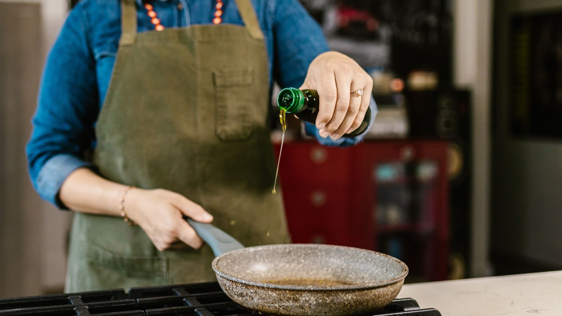 Elevating Your Restaurant's Cuisine: Unleashing the Potential of Cooking with Olive Oil