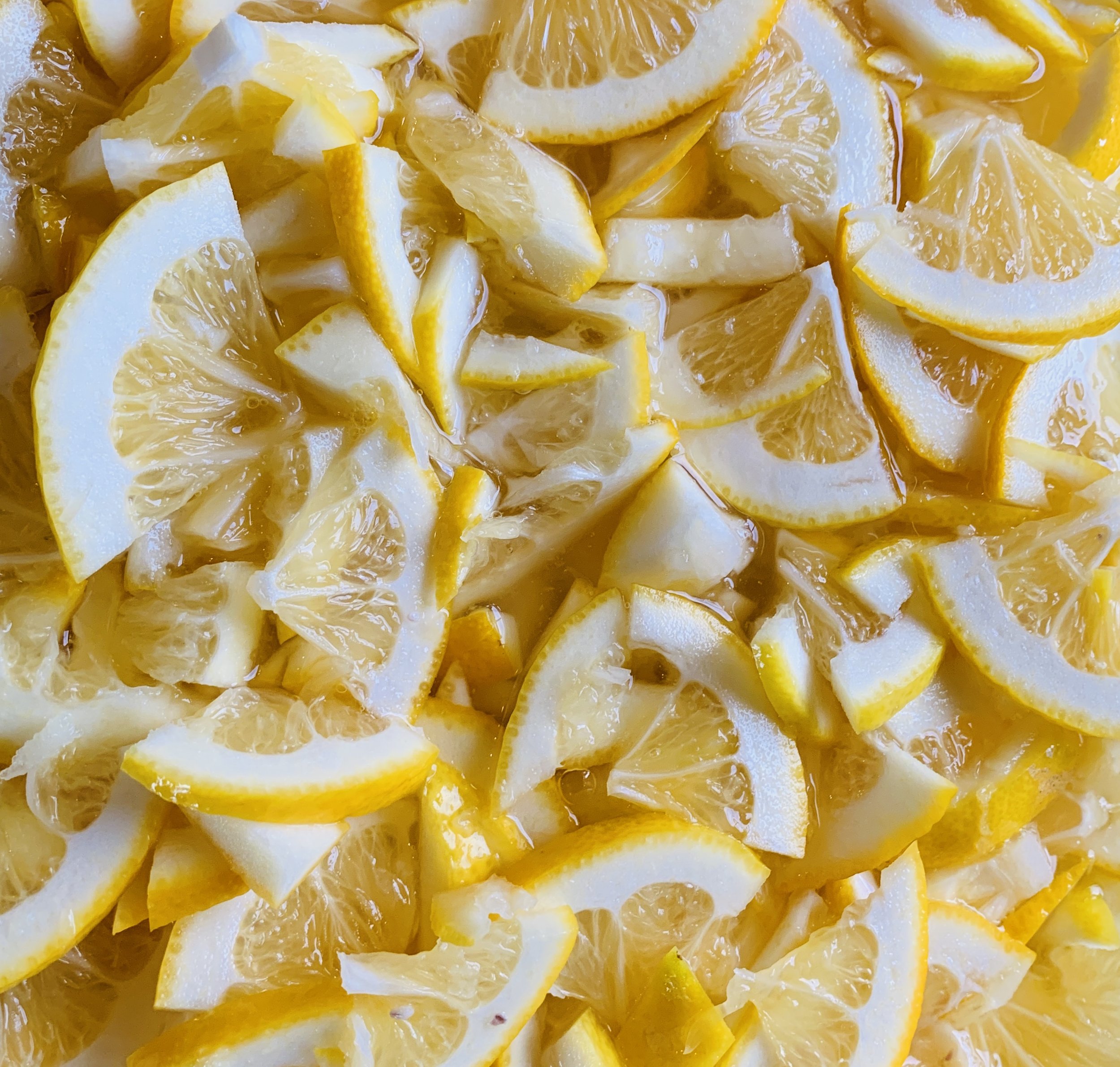 A pile of sliced lemons.