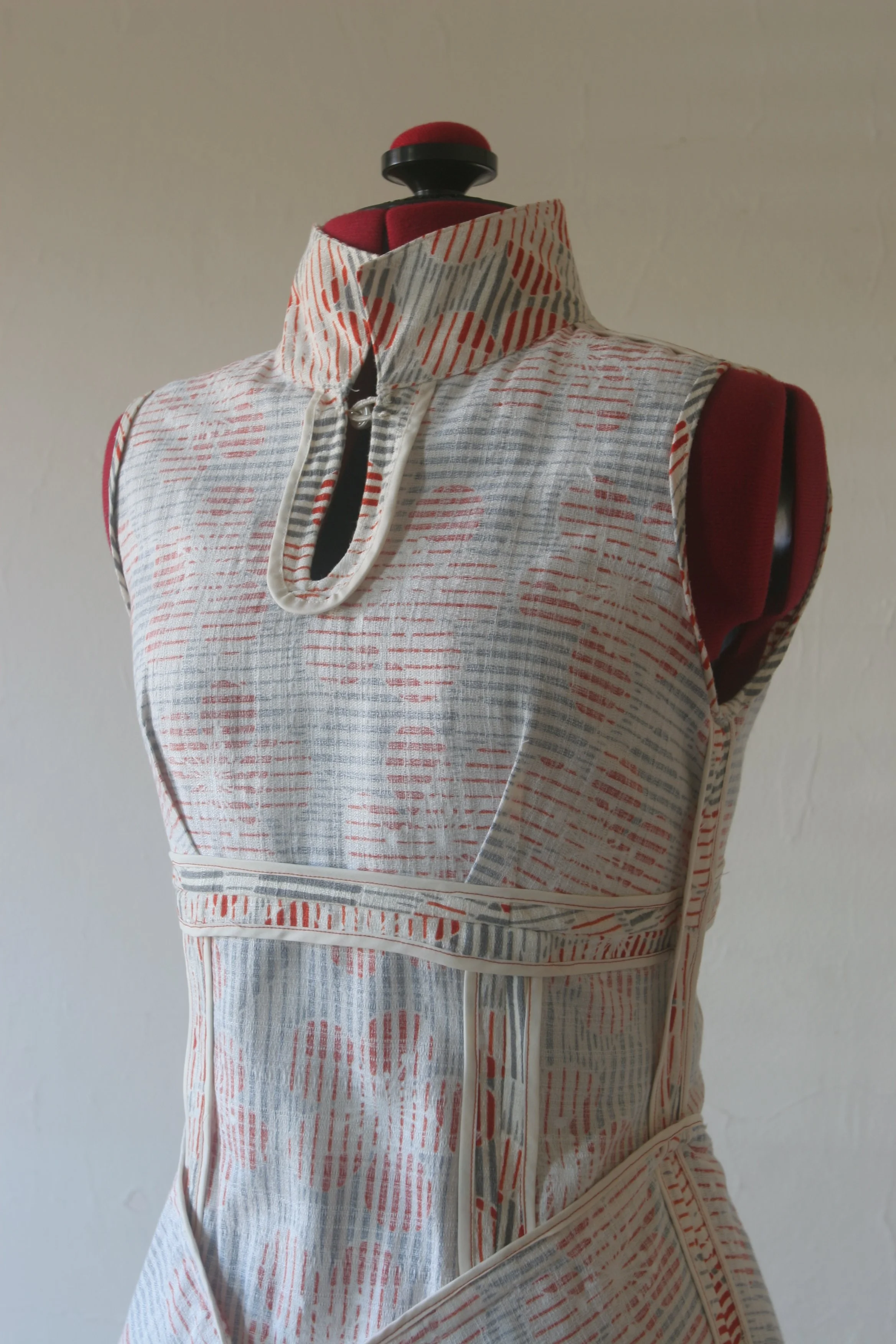 Photo of the inside of a handmade dress with Hong Kong binding.