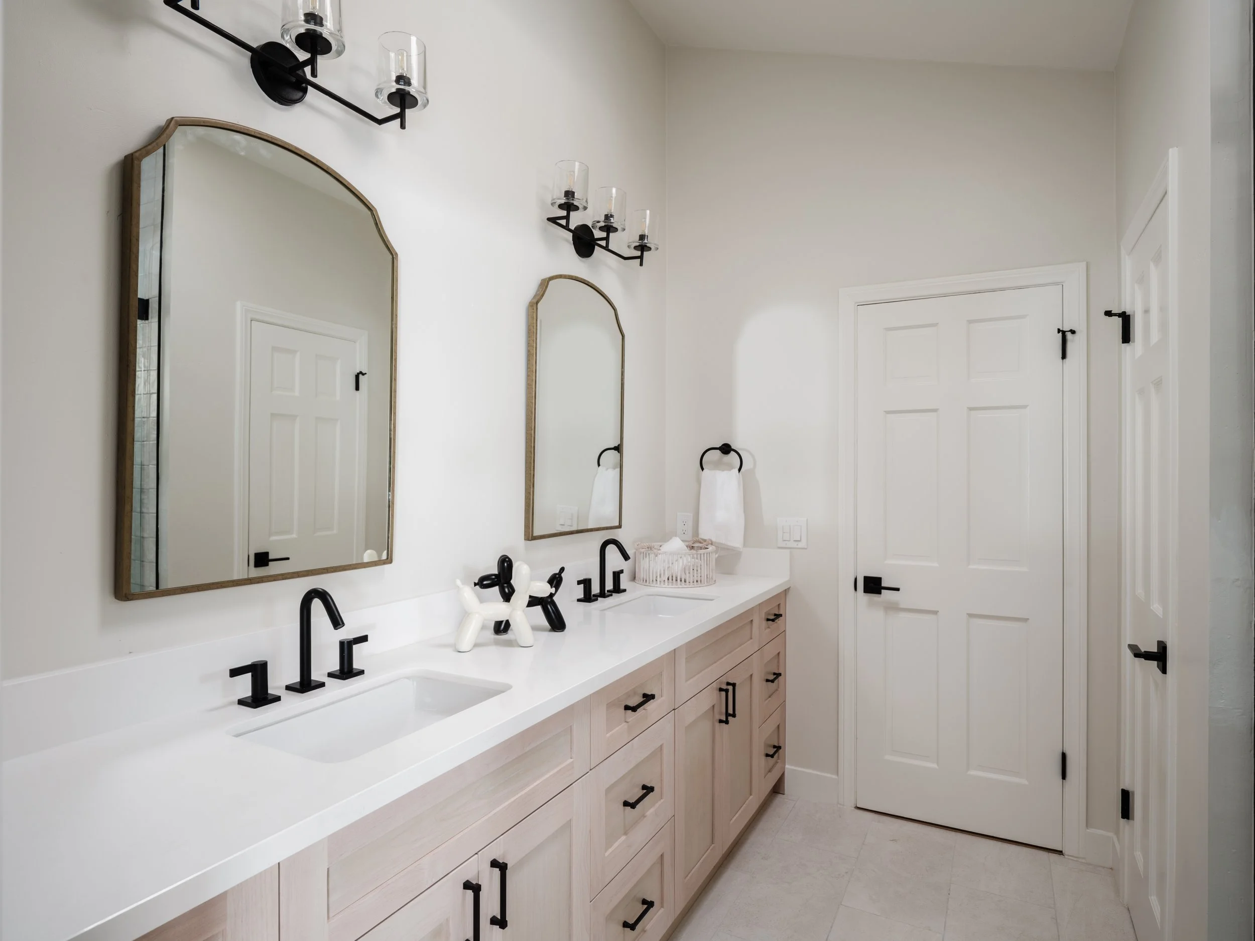 6641 Poco Lago - MLS Res-39.jpg