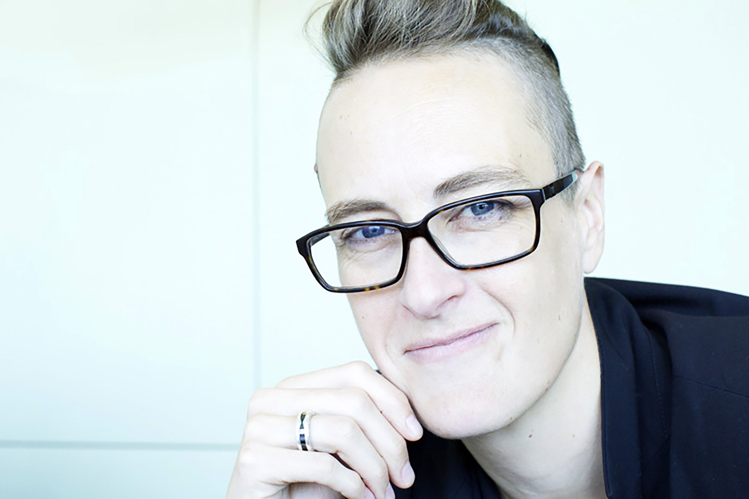 Female_headshot_portrait_colour.jpg