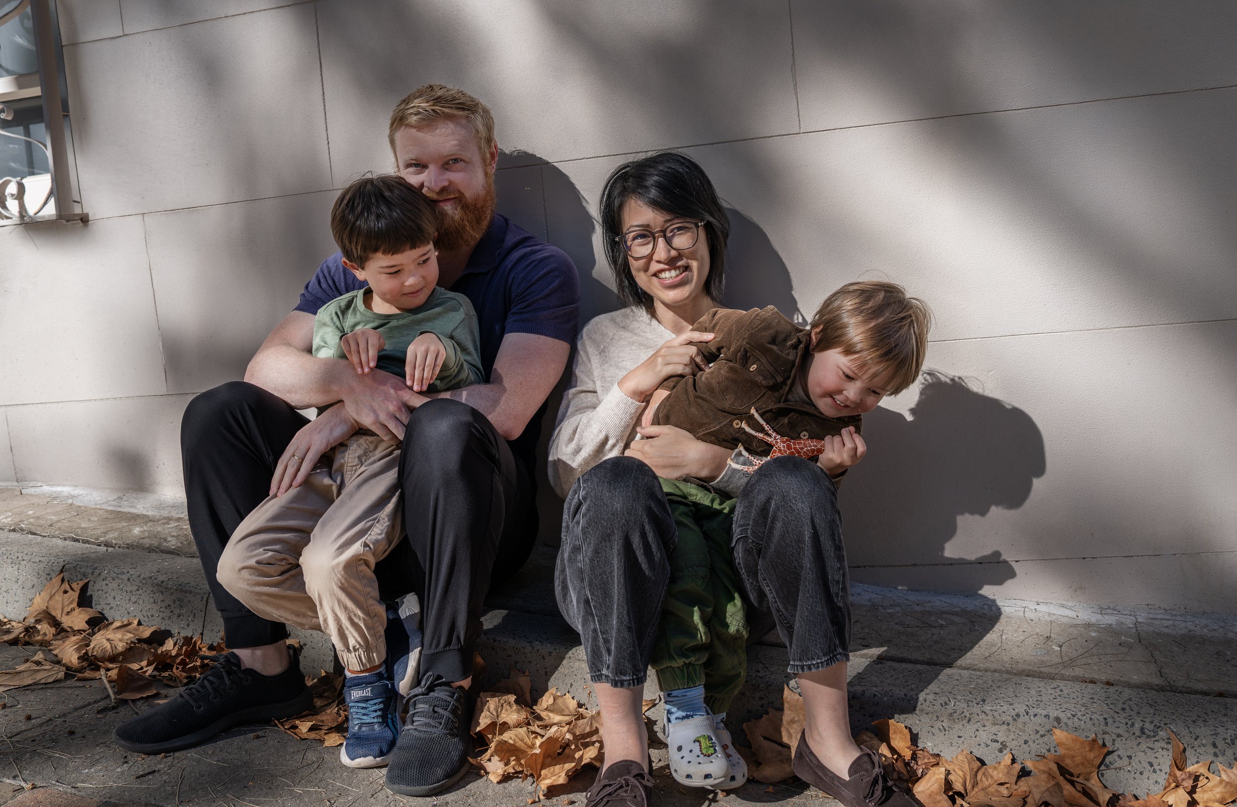 Jessie_family_sitting_1 copy.jpg