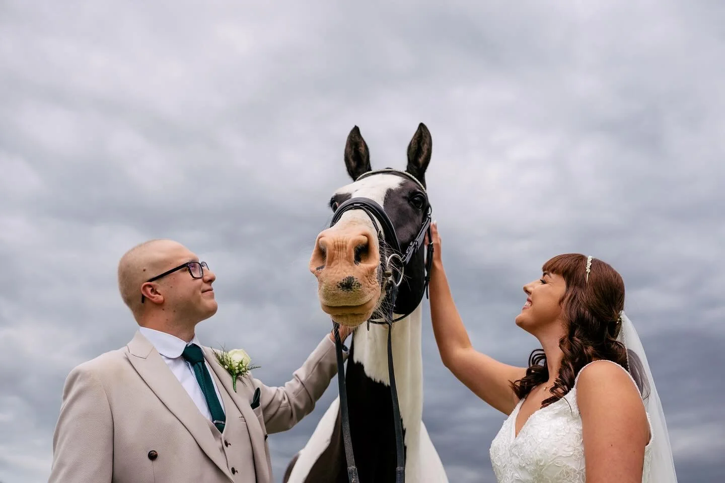 @lydiaturner__ @kierann_turner @paddytheherohorse what a day! what a couple! what a horse! 😍 🐎