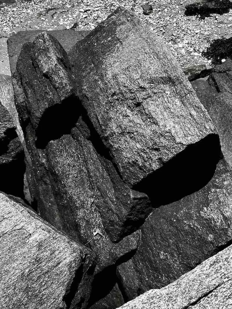 Block Rocks Black & White