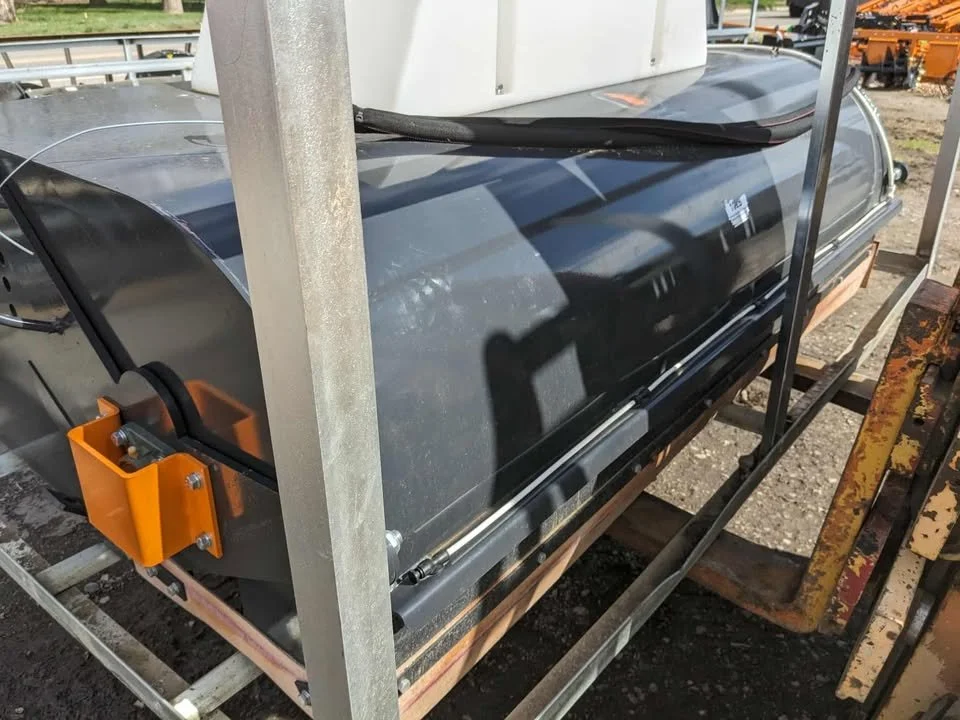 New Wolverine 72" Skid Steer Box Broom - Water Kit