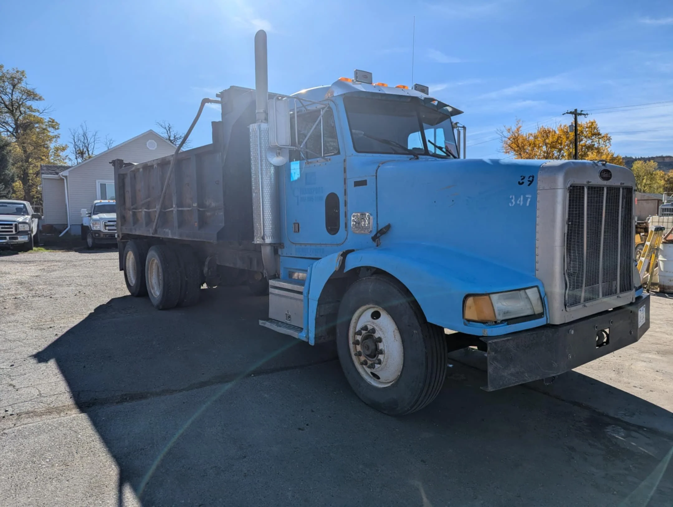 93_Peterbuilt_Dump_Front_RH.jpeg