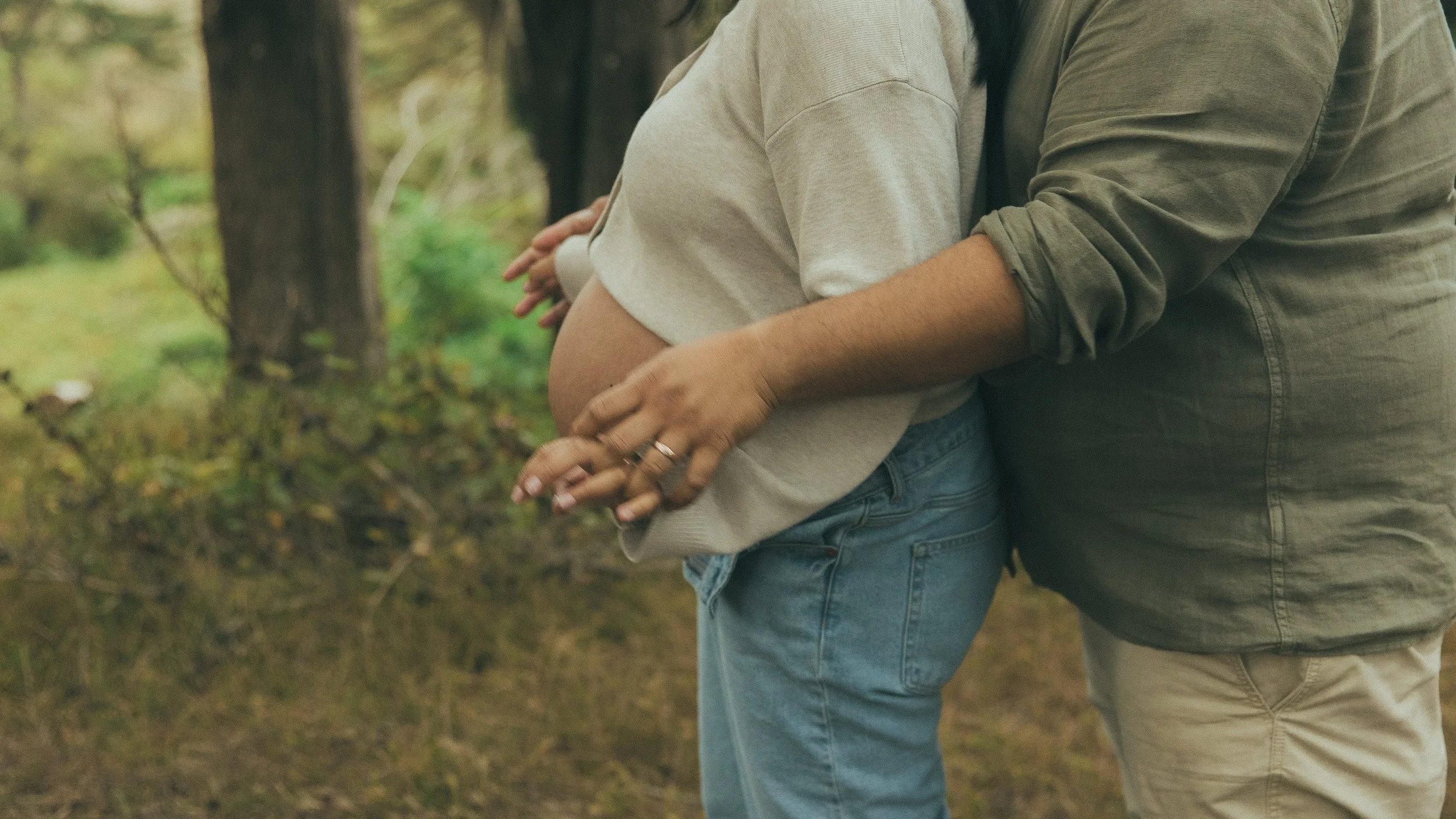 Oahu couples photography with natural candid moments outdoors