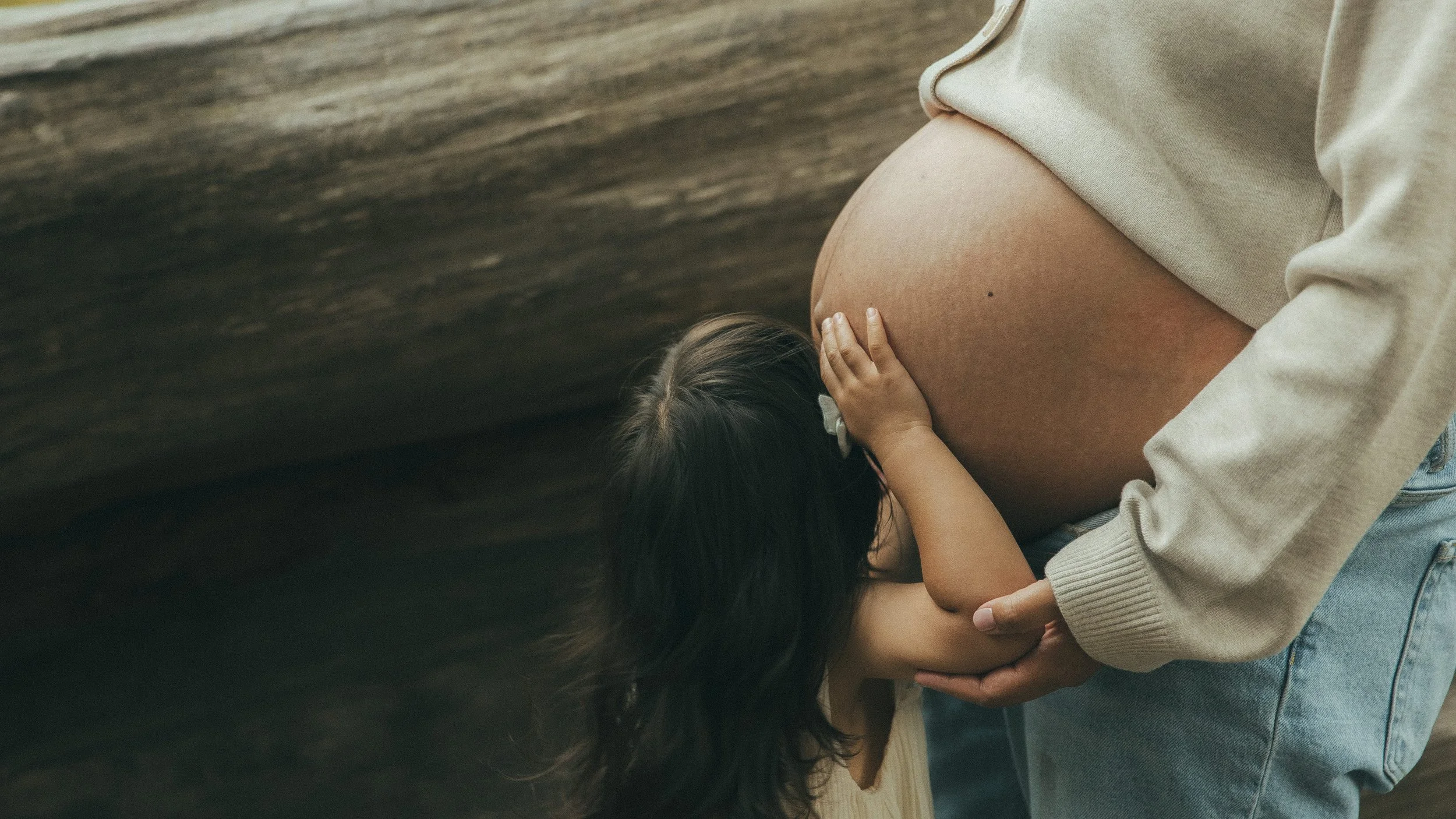 Oahu maternity family session with toddler