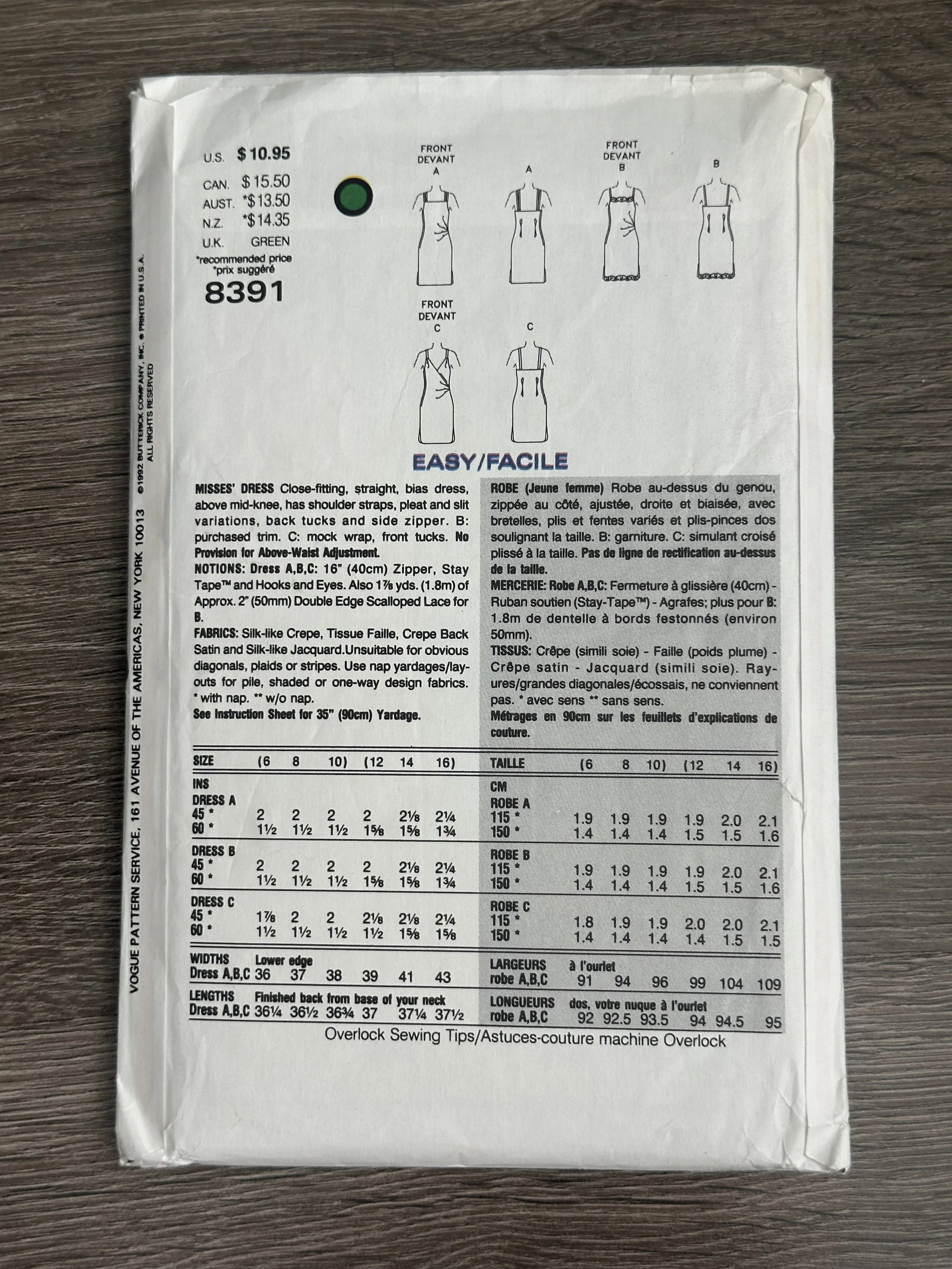 Vogue 8391 Back.jpg