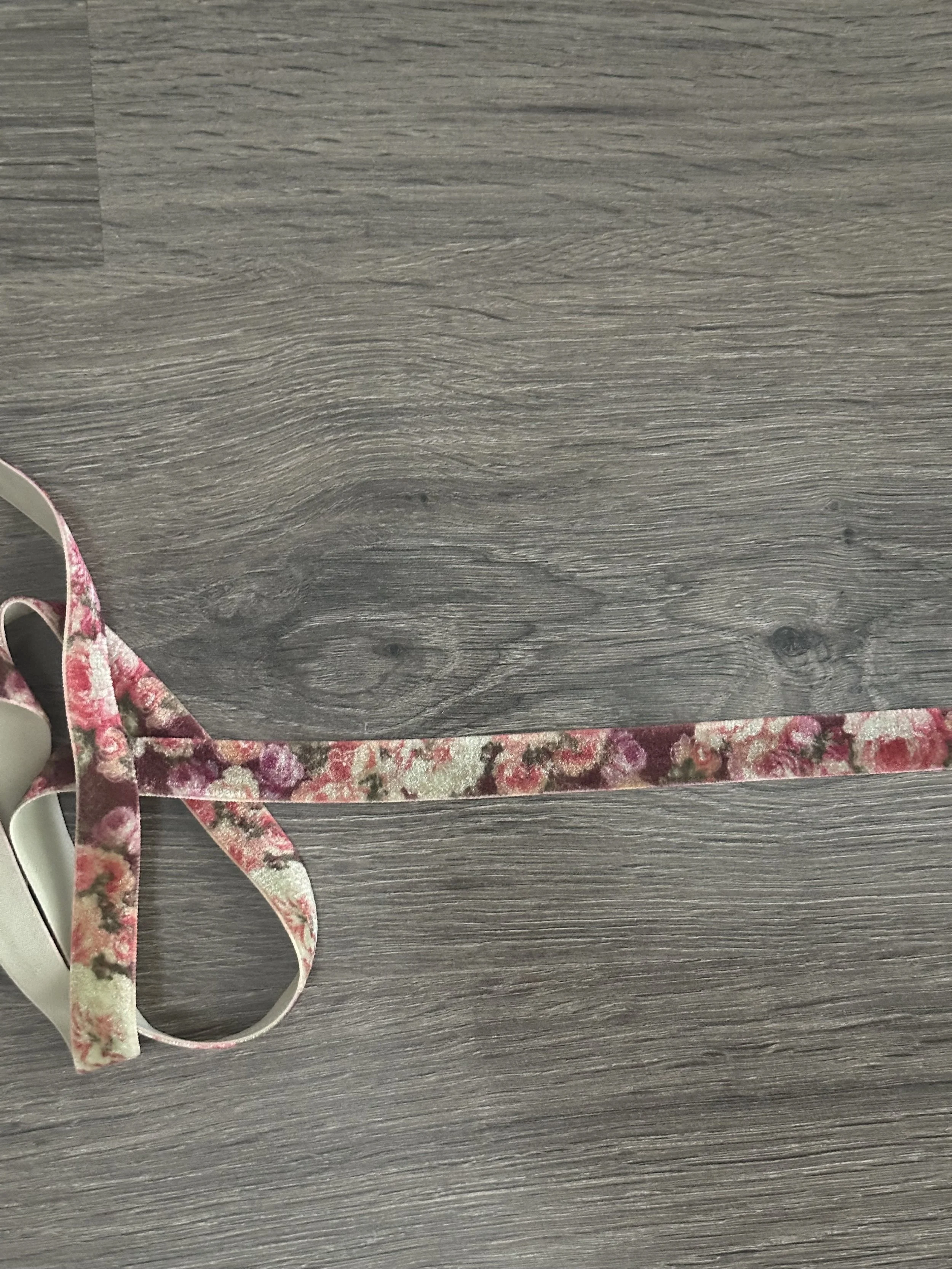 Vintage Stretch Velvet Floral Ribbon