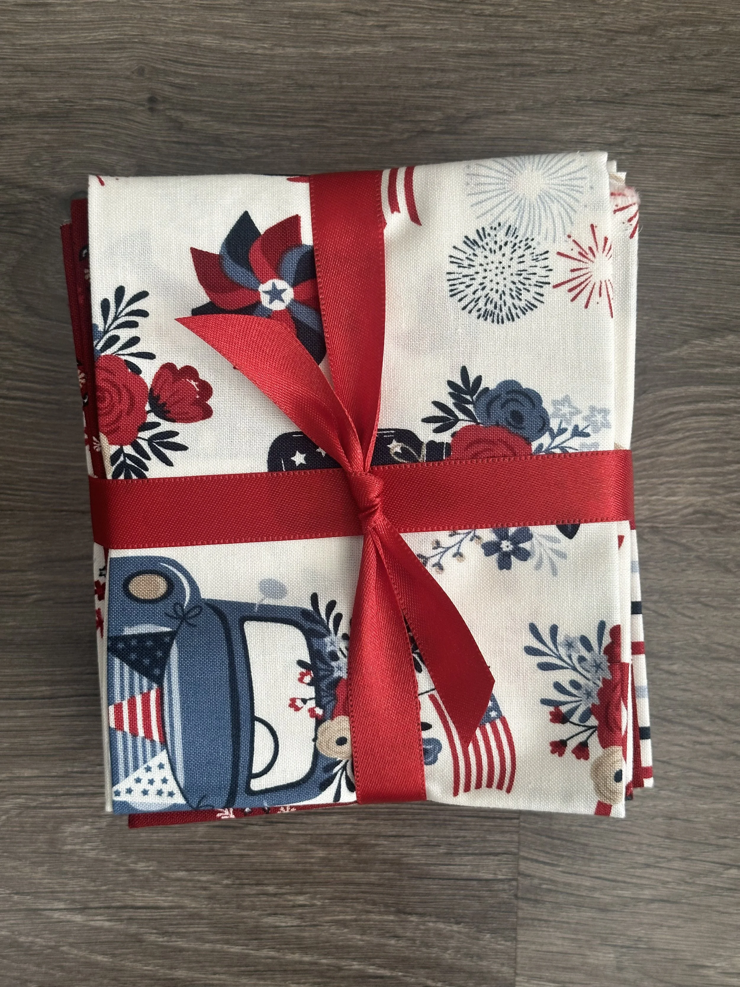 Patriotic bundle C top.jpg