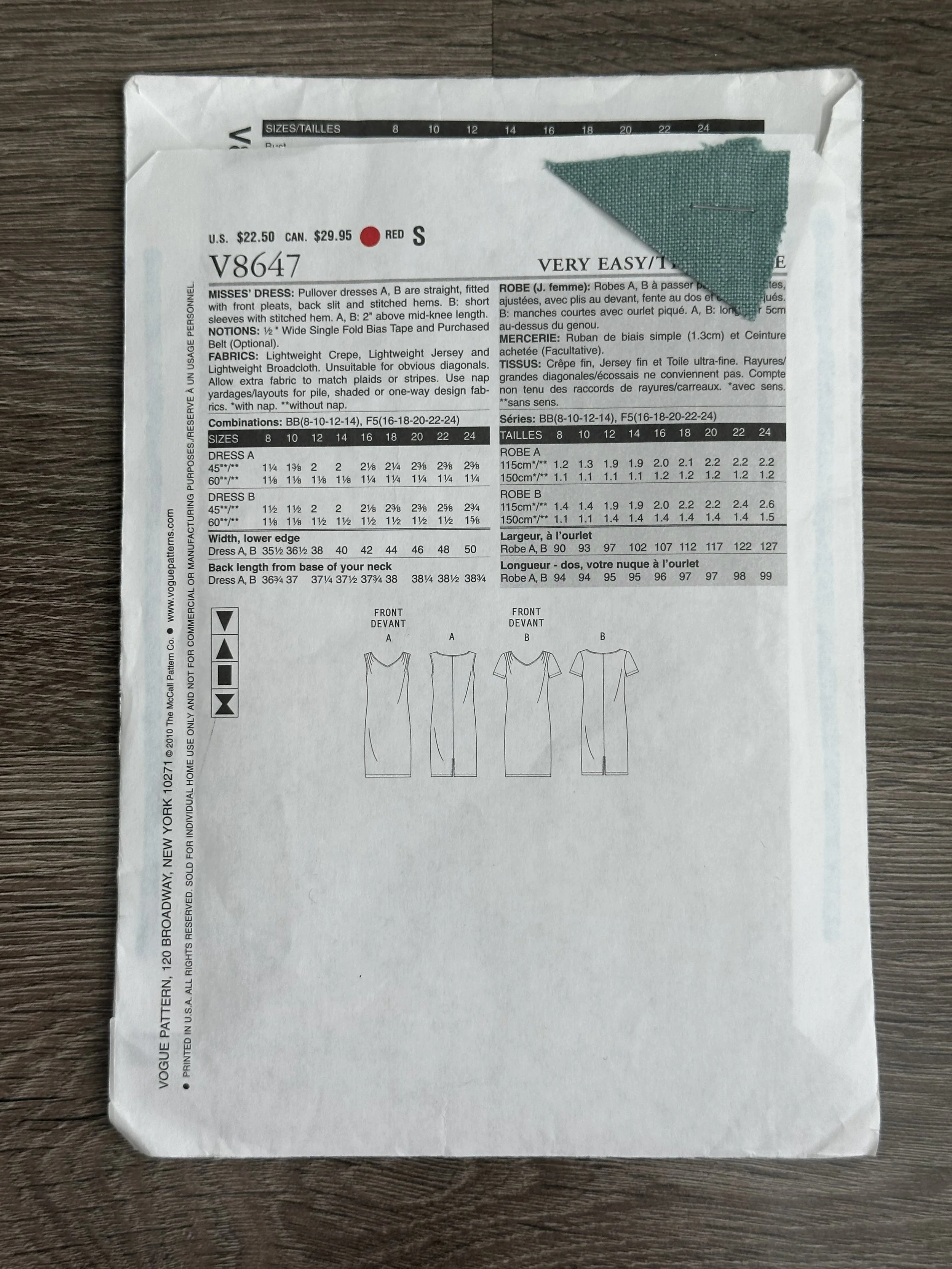 Vogue 8647 back.jpg