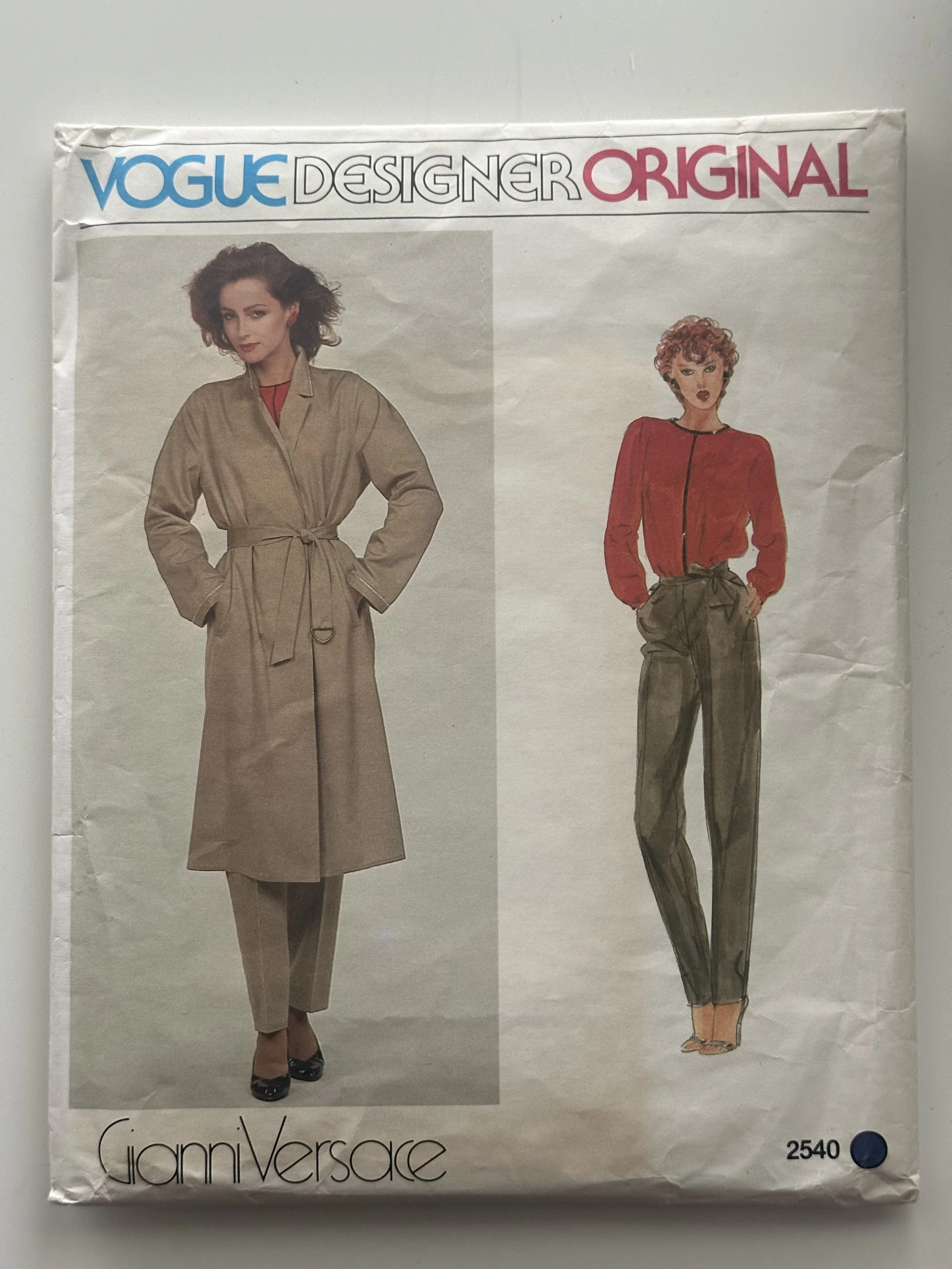 Vogue 2540 Women's Coat, Tops, Pants Sewing Pattern
