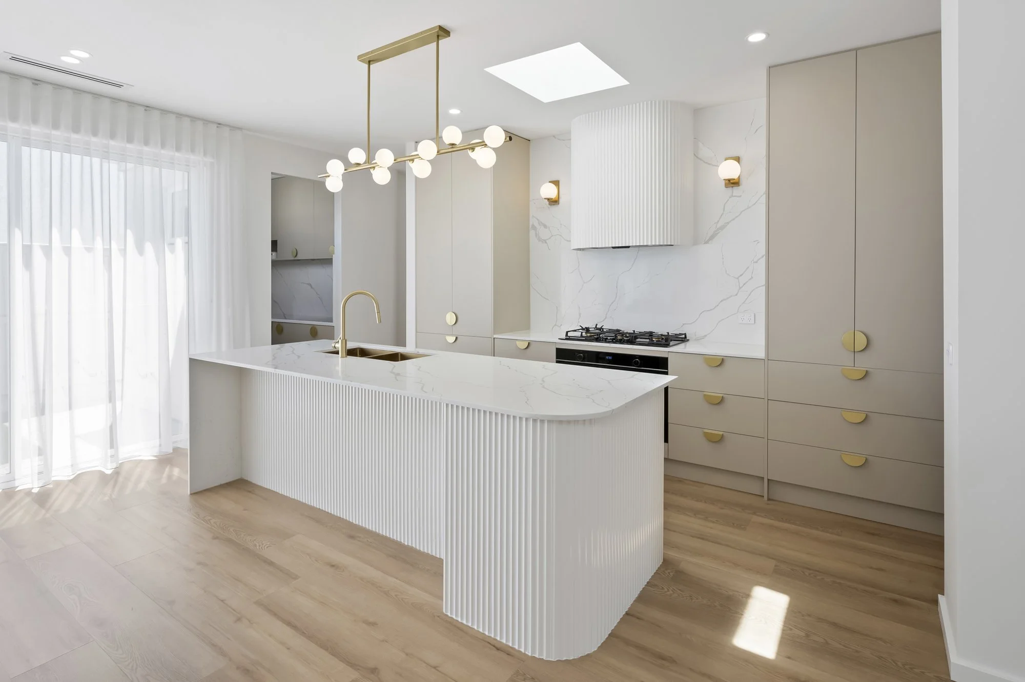 10_ 13 Gould Cres (O) - Second Edit.jpg