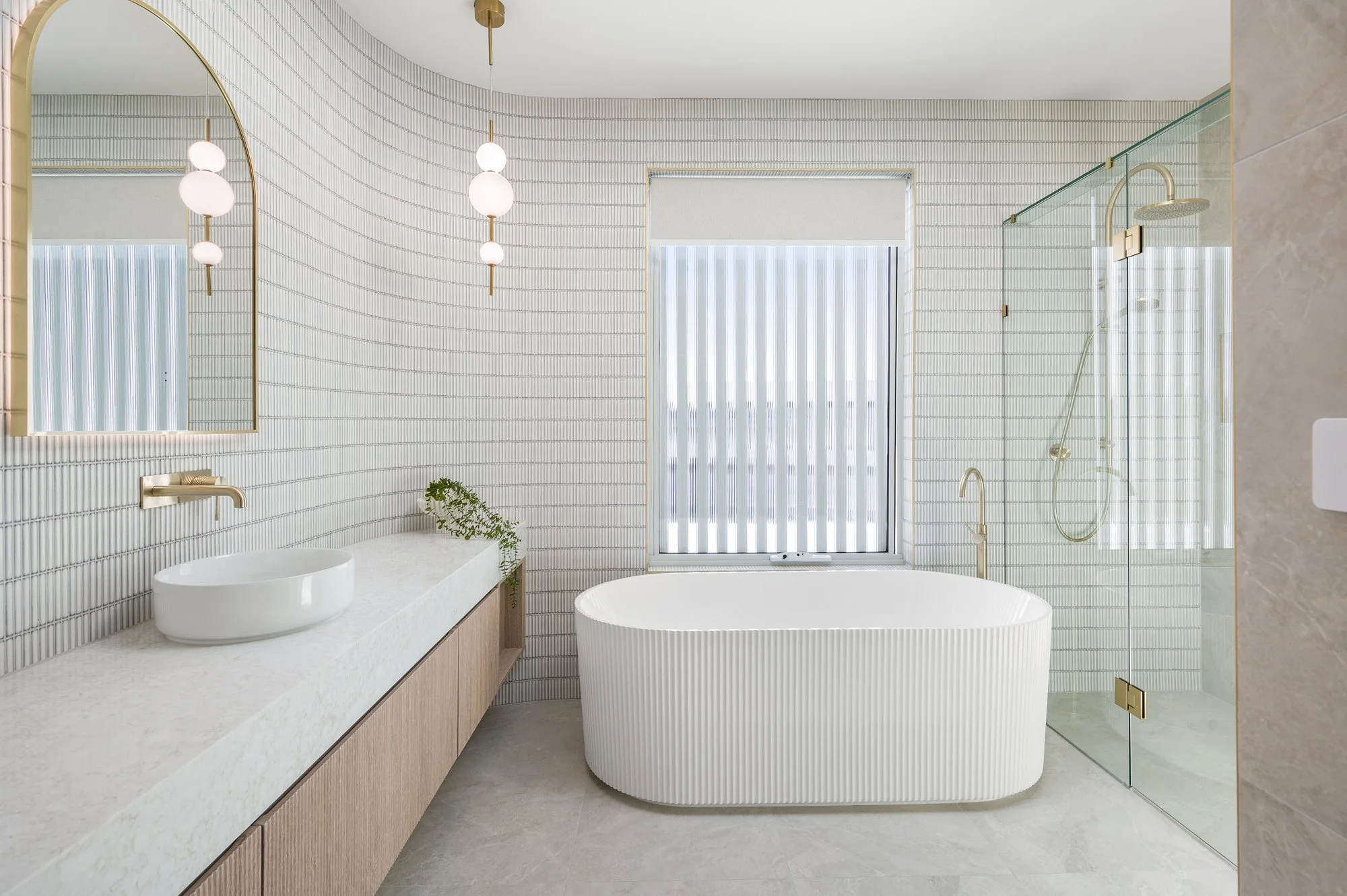 33_13 Sonia Cres (O).jpg