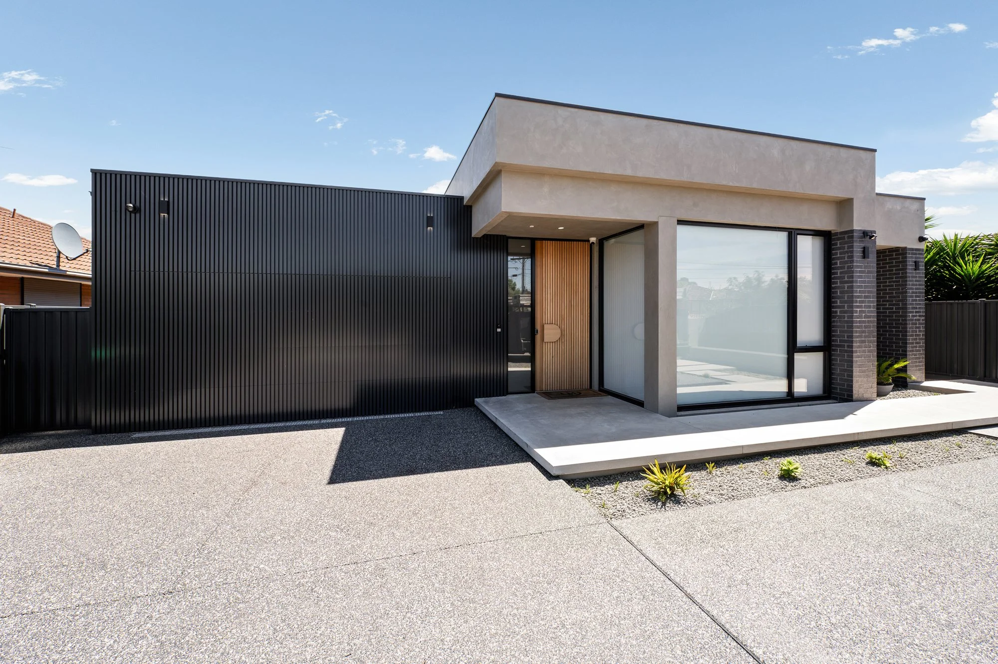 35_7 Wellman St (O).jpg