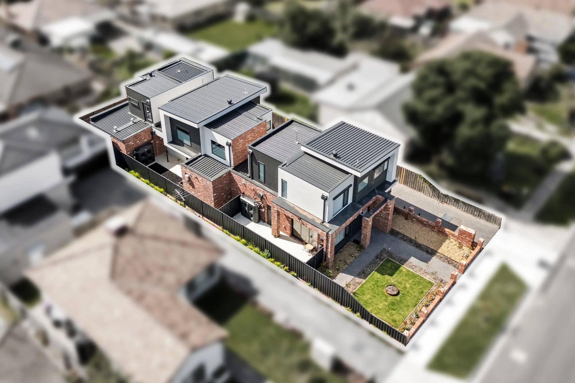 05_1.90 Beatty Ave (O).jpg