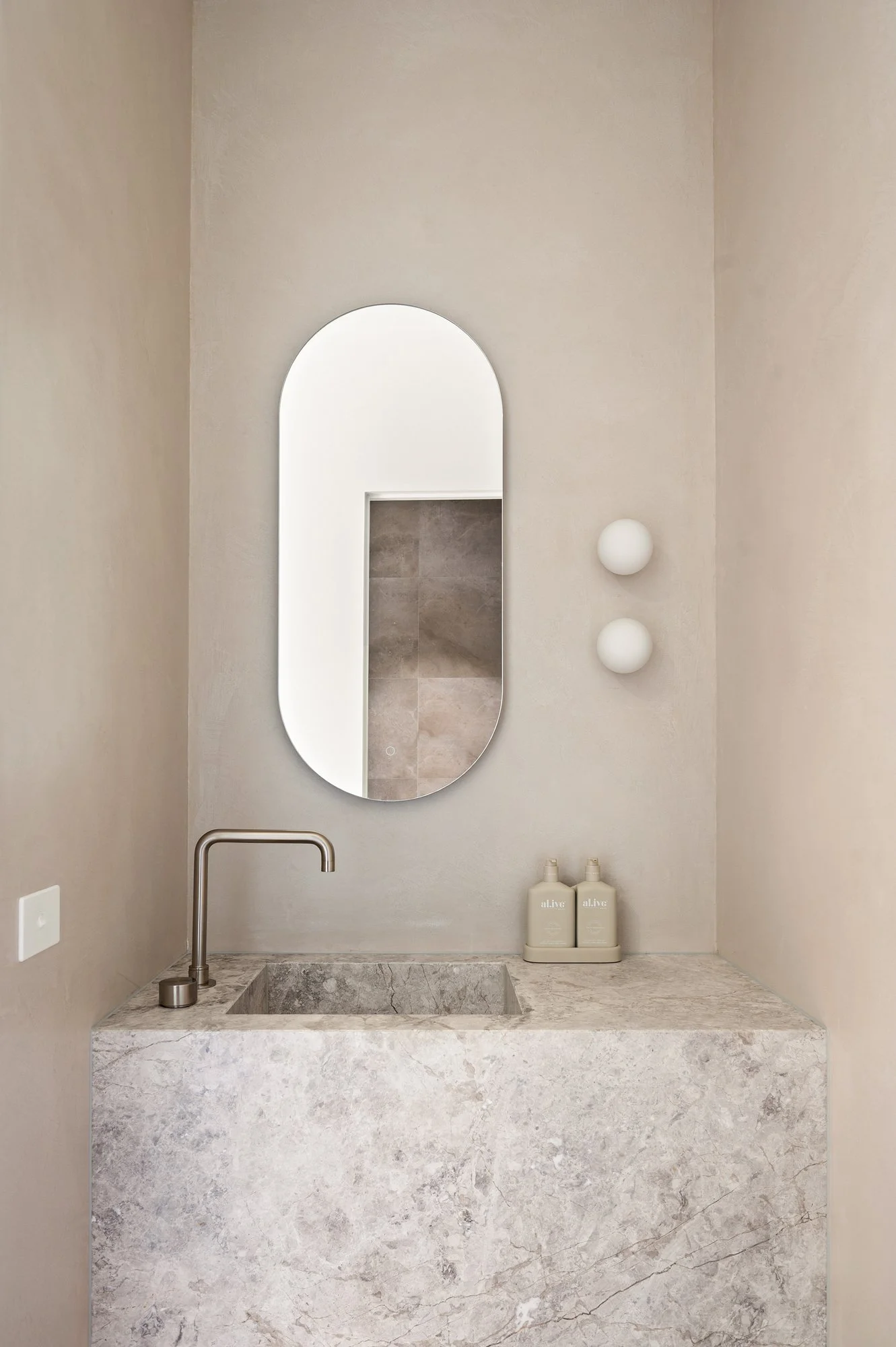 28_7 Wellman St (O) (1).jpg