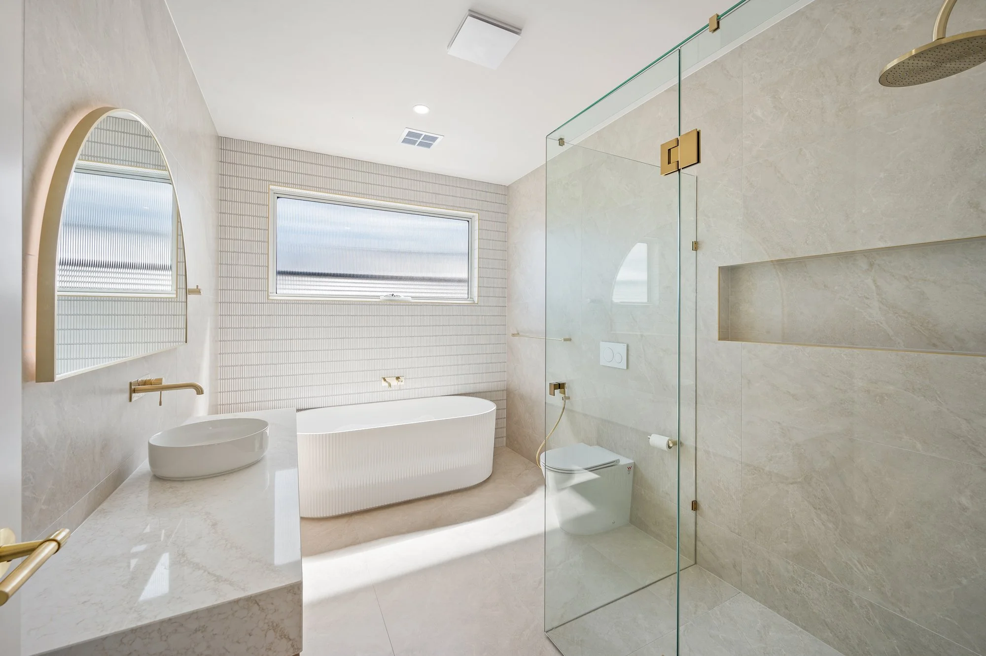 37_13 Sonia Cres (O).jpg