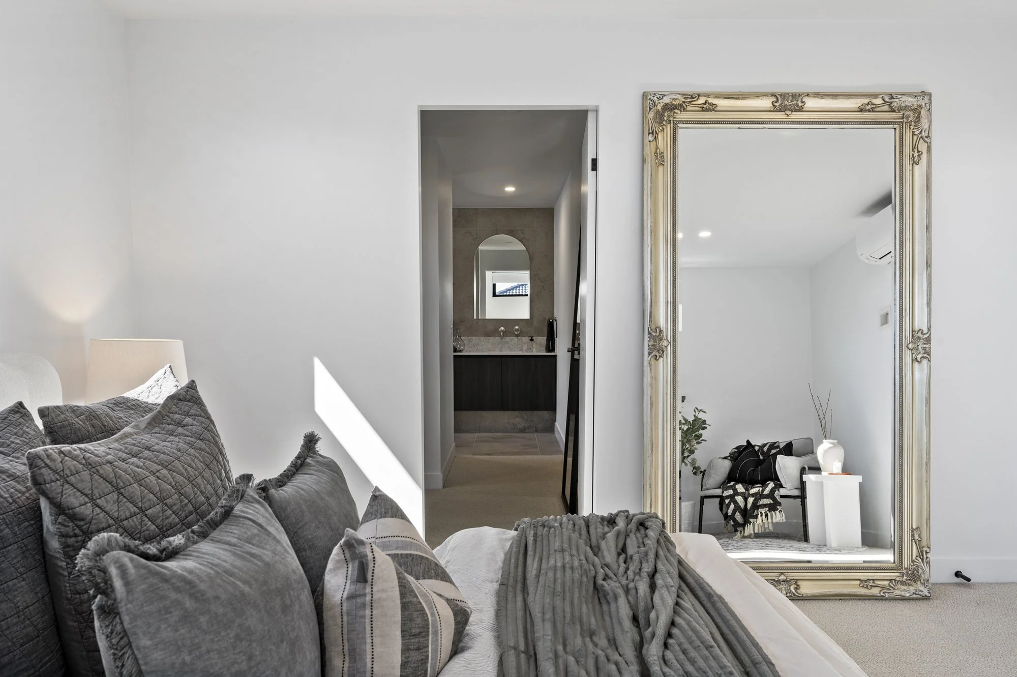 28_ 2 Bernadette Rd (O).jpg