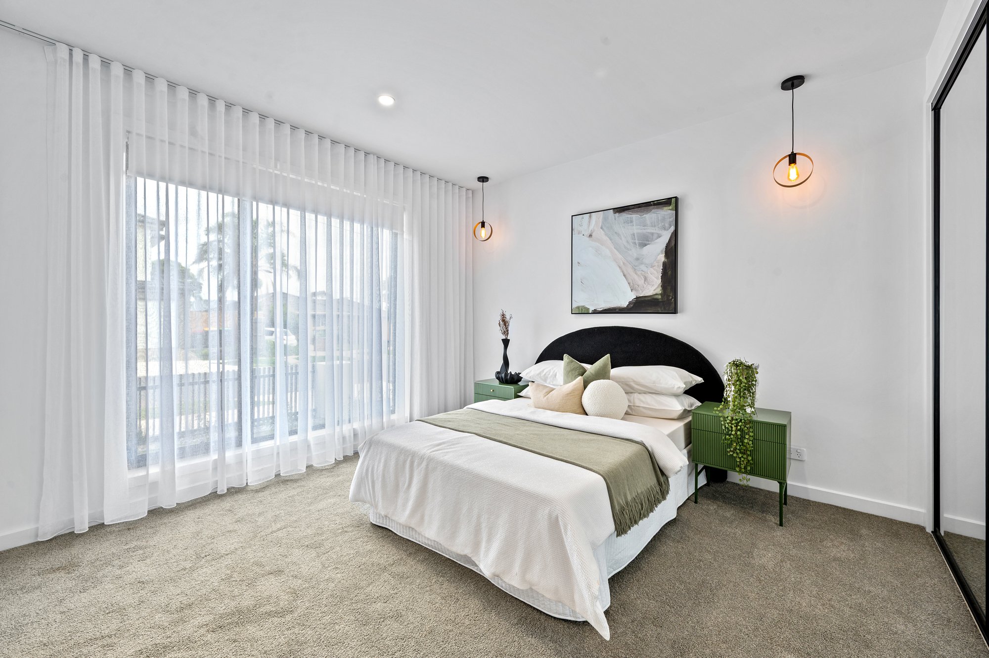 13_48E Fraser St (O) .jpg