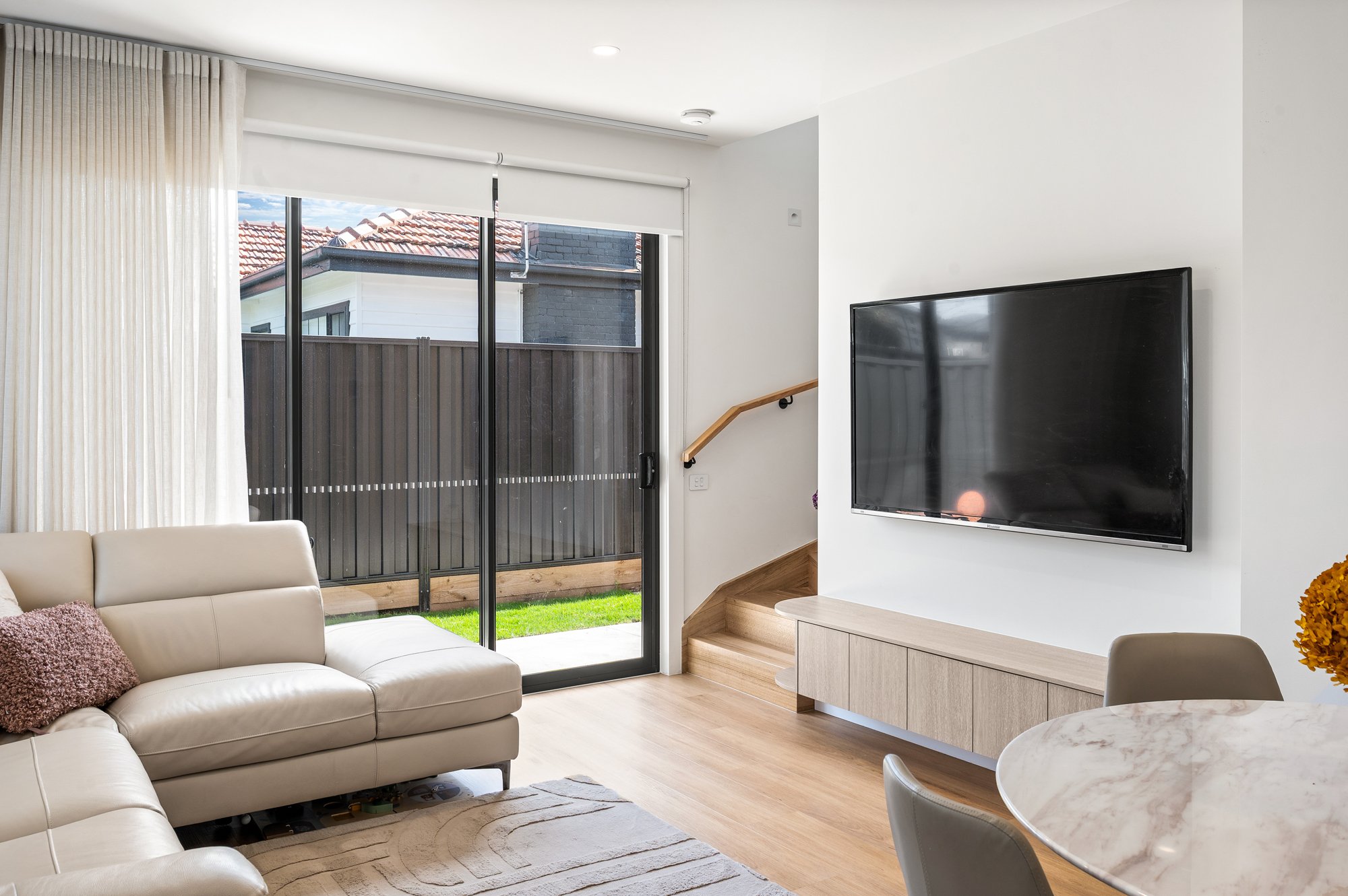 29_1.90 Beatty Ave (O).jpg