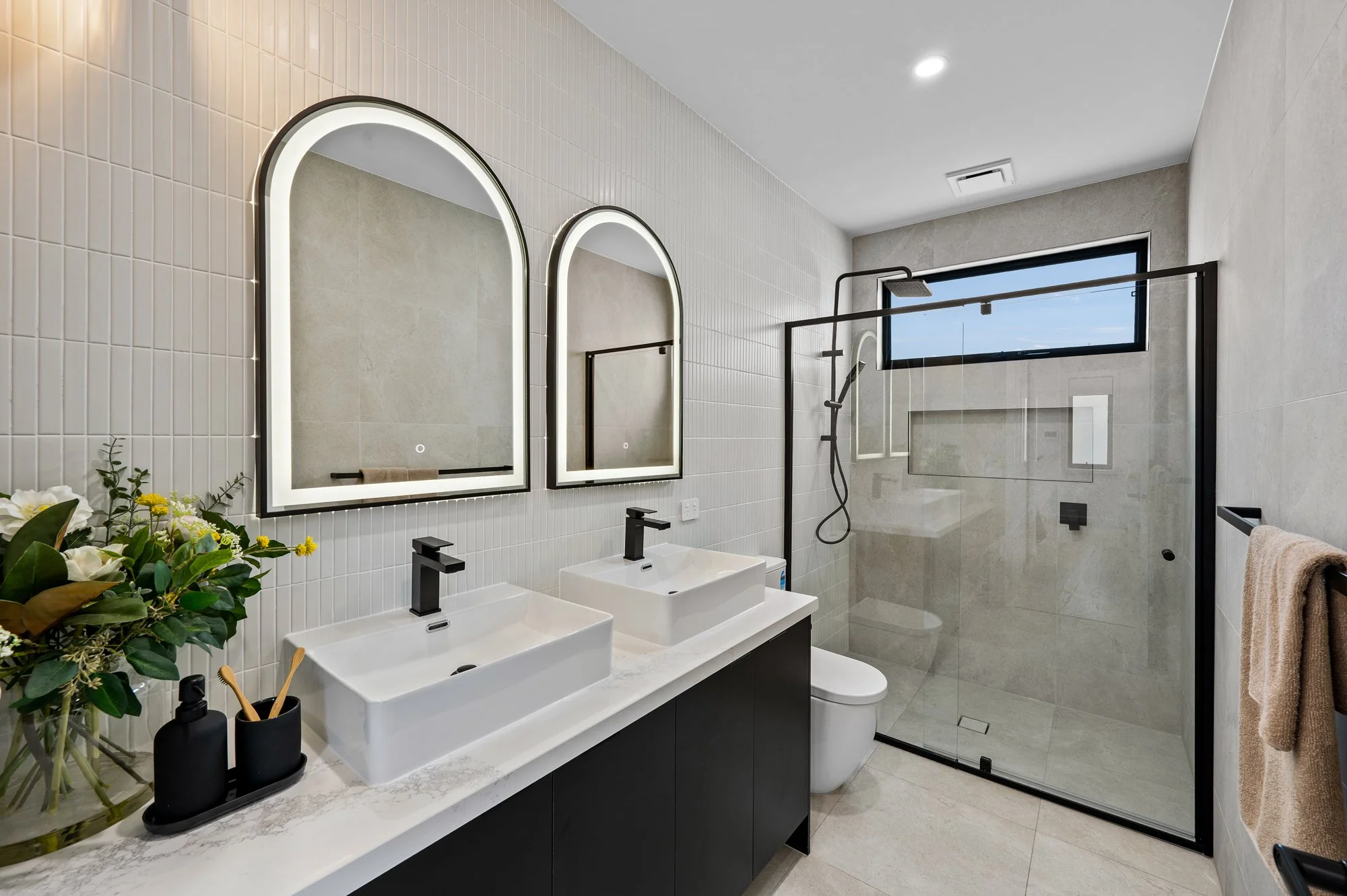 21_48E Fraser St (O) .jpg