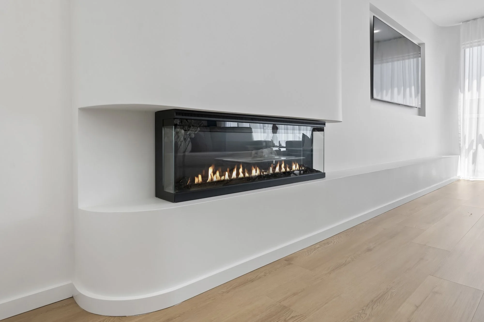 12_ 13 Gould Cres (O).jpg