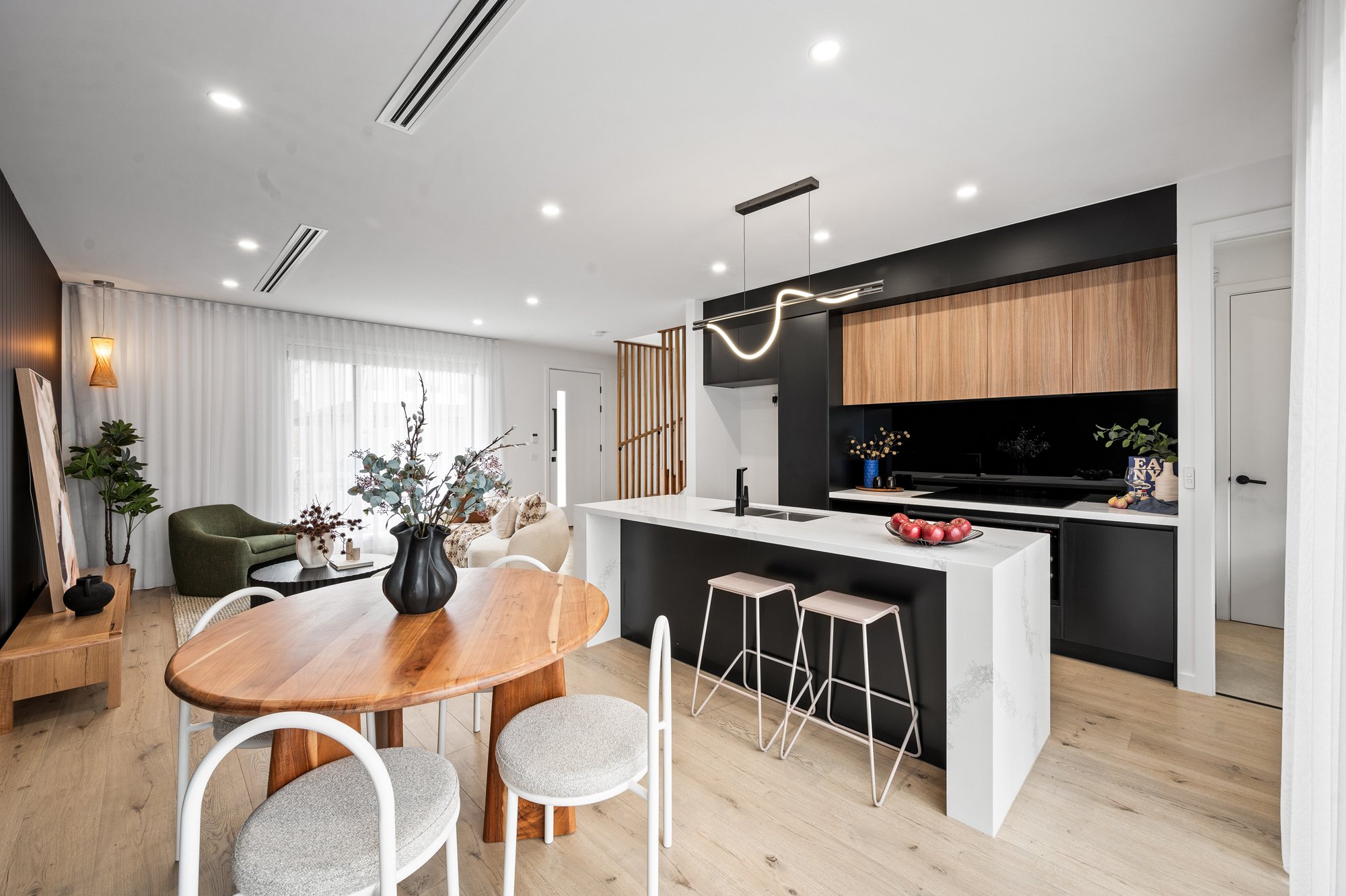 08_48D Fraser St (O) .jpg