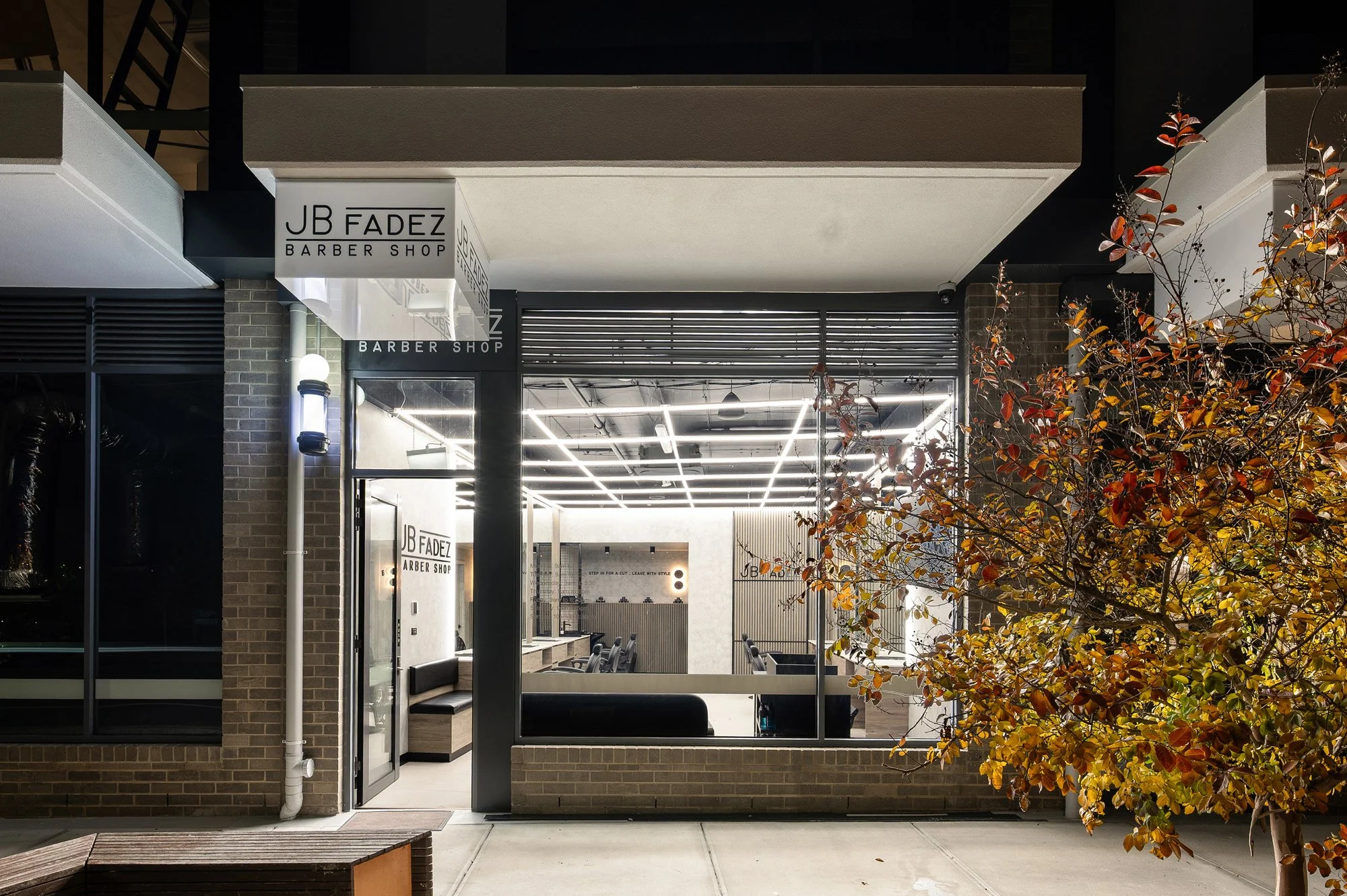 R1_01_JBBarbers(O).jpg