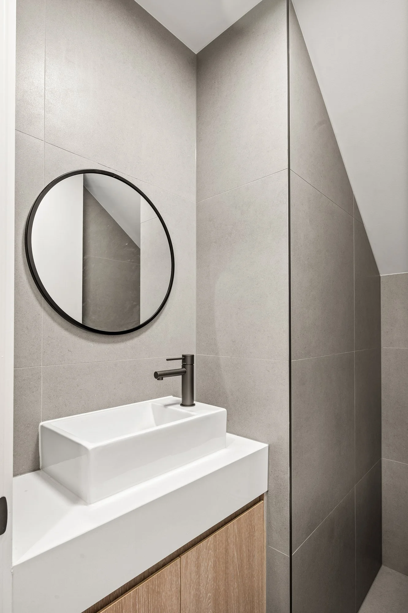 14_1.90 Beatty Ave (O).jpg