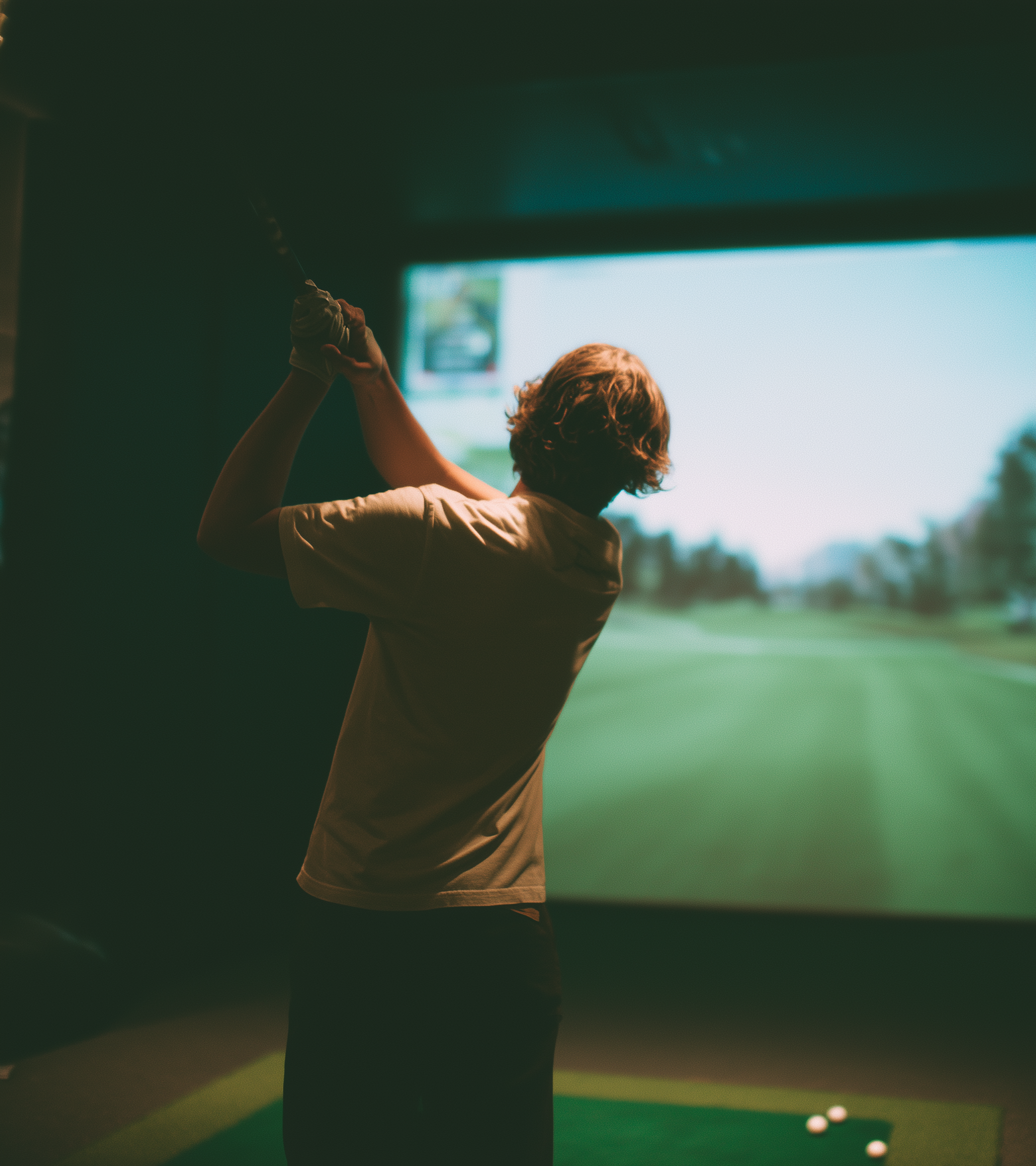 golf swing man 3.png