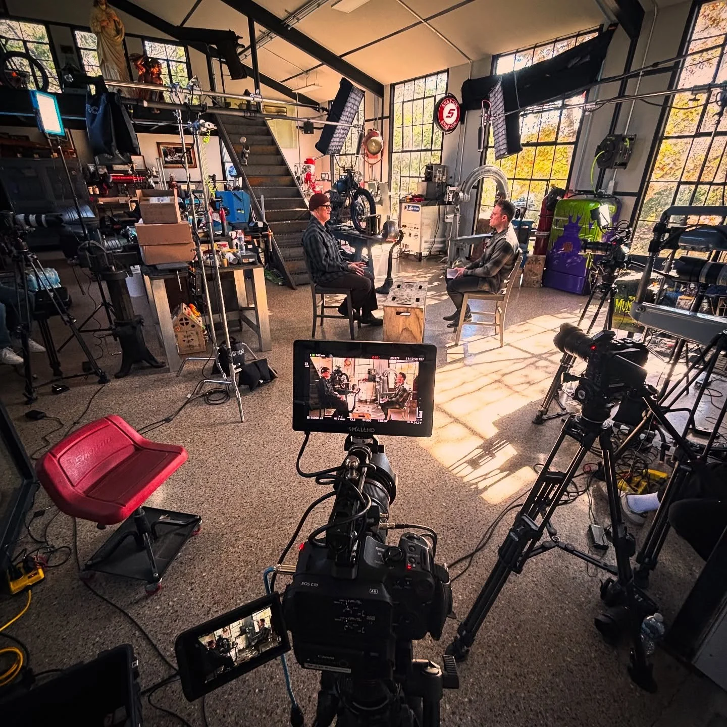 Fun hangs at Jesse James&rsquo; shop where he showed us some amazing custom motorcycles, handmade firearms and very photogenic metal forging. And yes I did get to shoot the AK-47. 🎥🏍️🔫 
In Depth With Graham Bensinger episode airing soon.