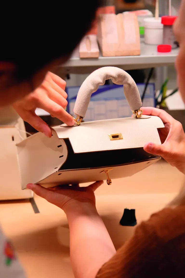 중대 손상 수리