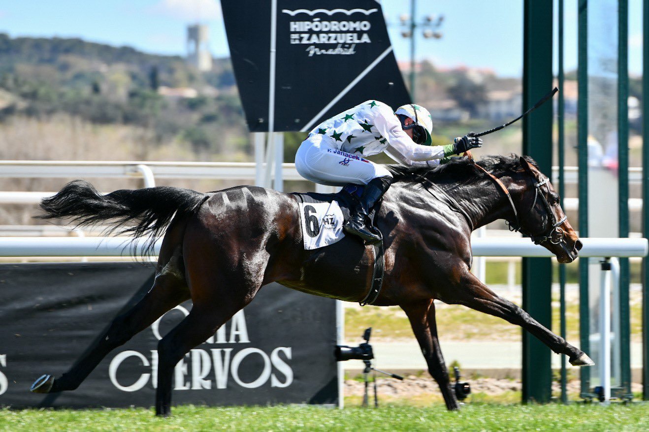 RODABALLO ganando Grupo 2.