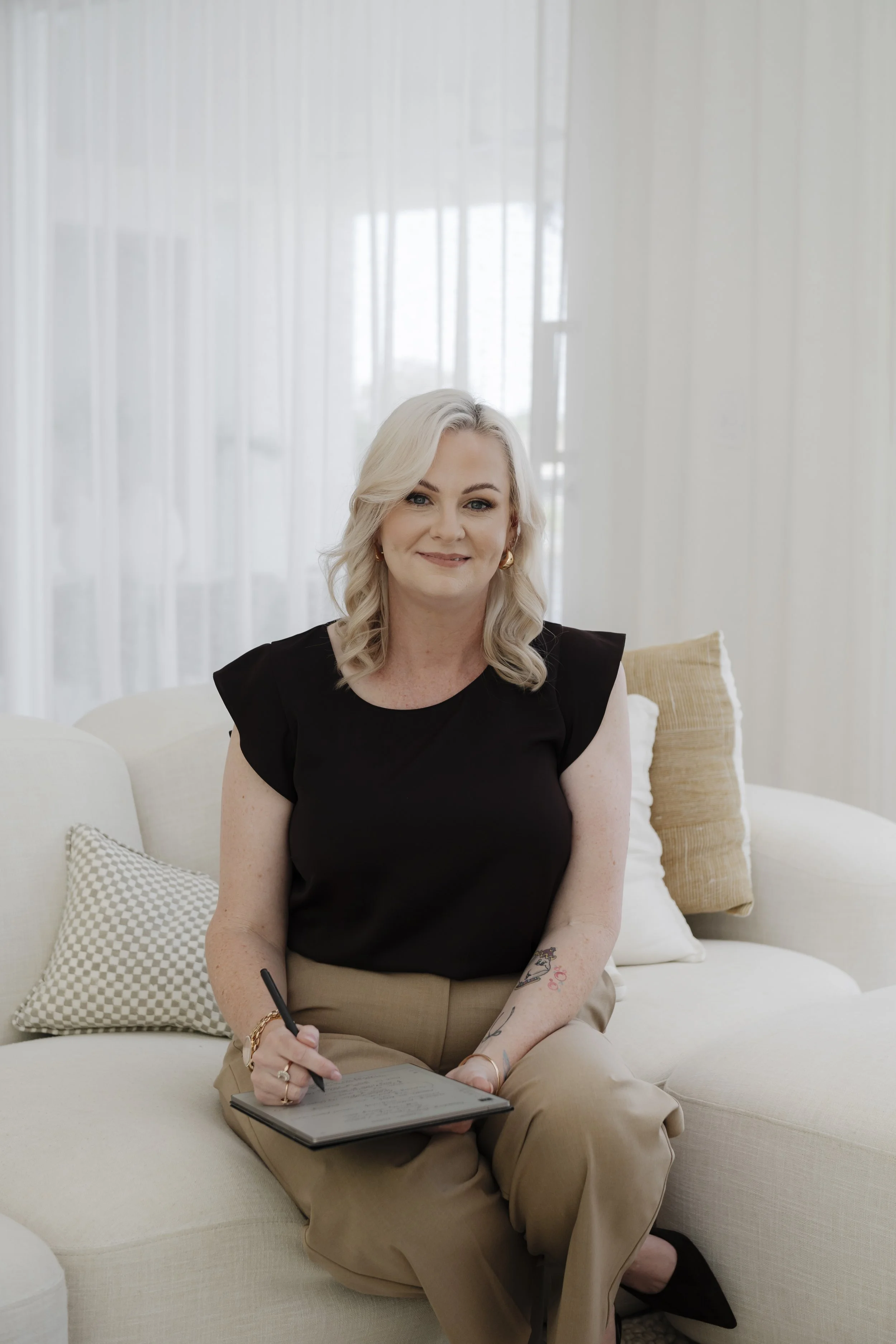 Hamilton, Brisbane based psychologist