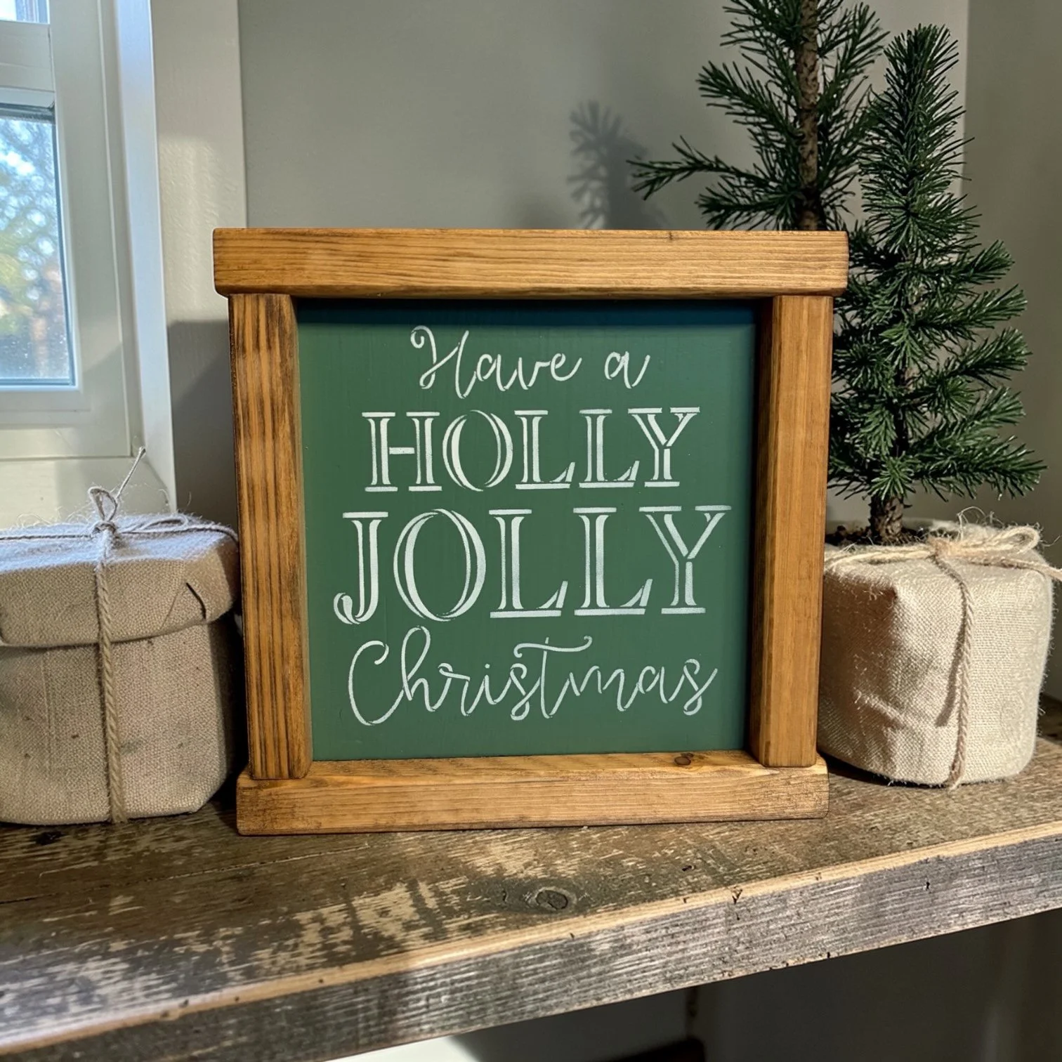 Holly Jolly Christmas - Wood Sign