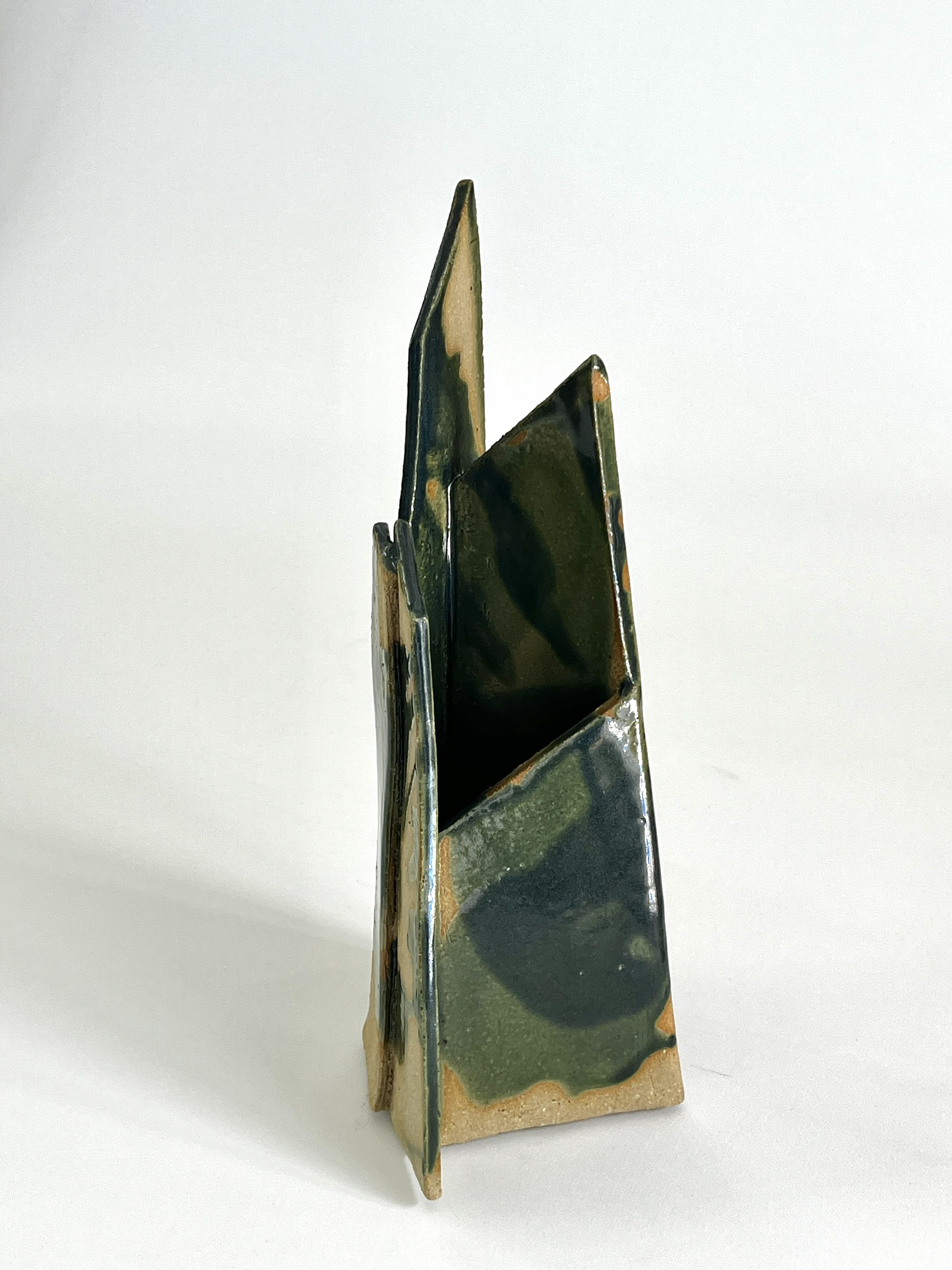 Sky Scraper, New York. 32x11x11 cm Sold