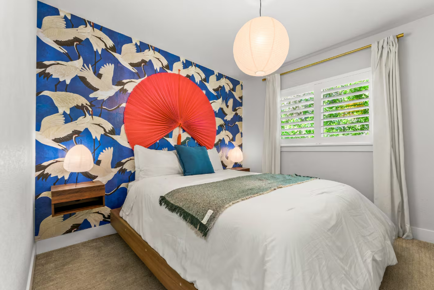 airbnb room 2.png