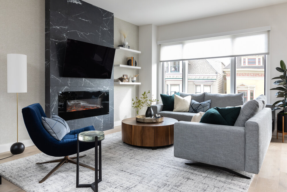 ElenaCalabrese_26thAve_lores-1 copy.jpg