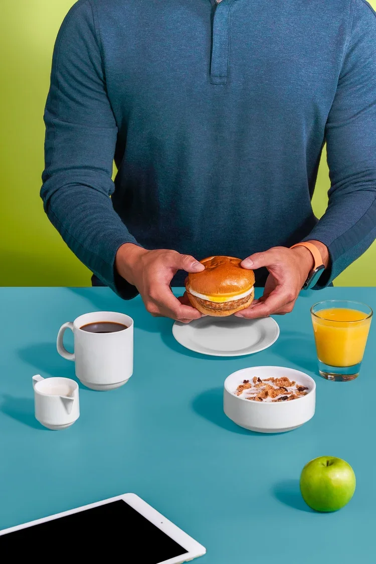 Portrait+Business+Traveler+Sandwich+Hero.webp