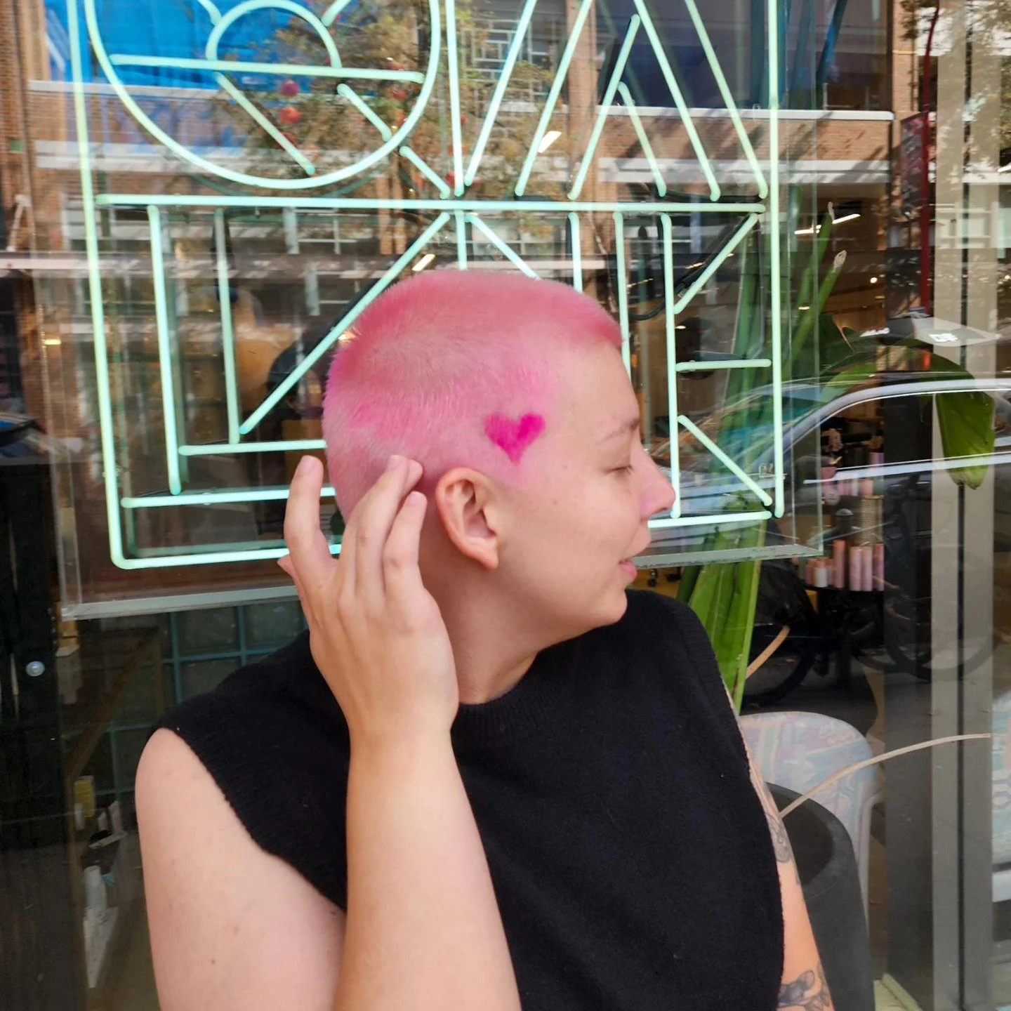 💓💓

Hearts !!! ACTIVATE !! 

👉 Let's buzz and paint peoooople ✨️