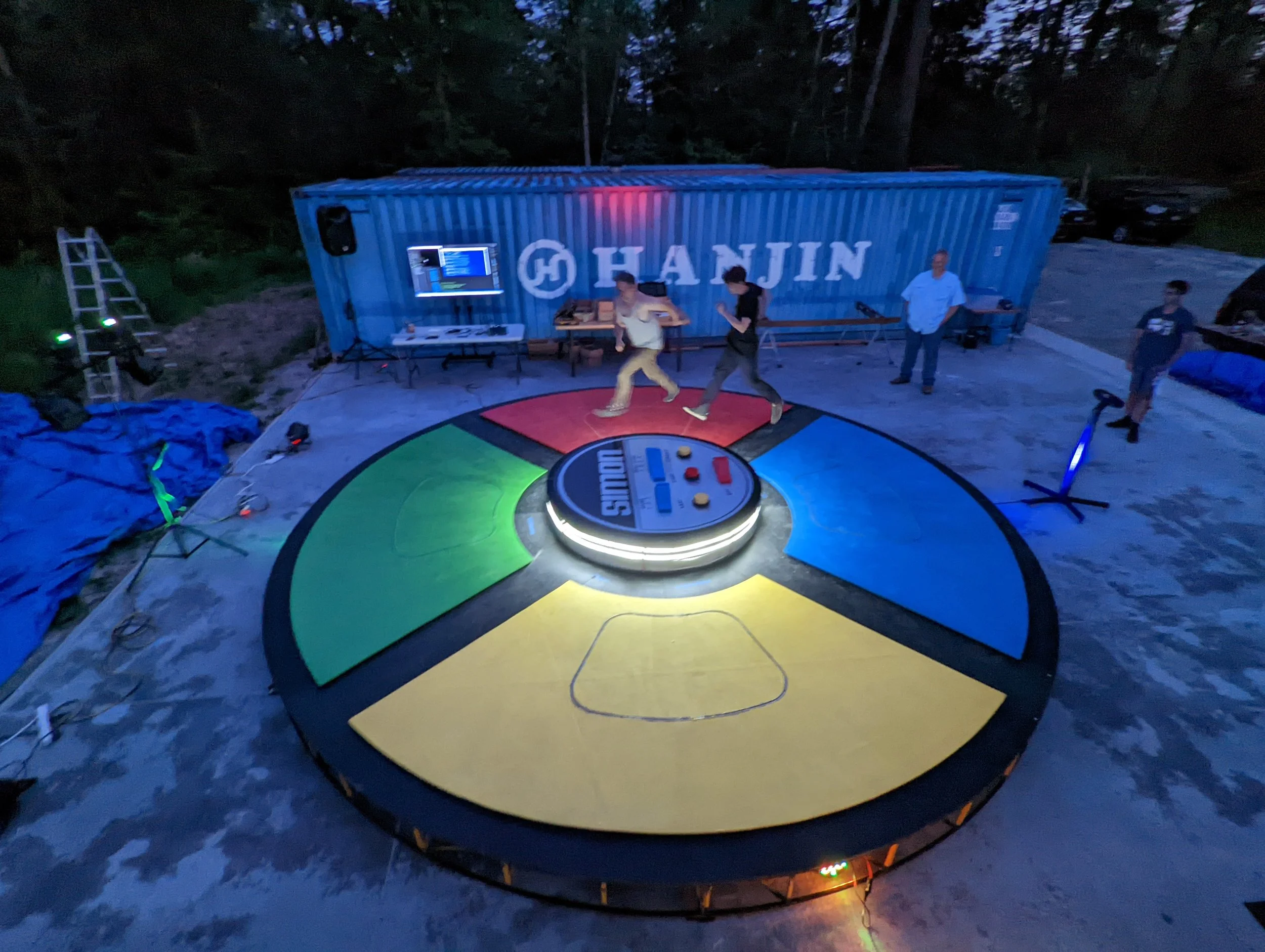 Worlds Largest Simon