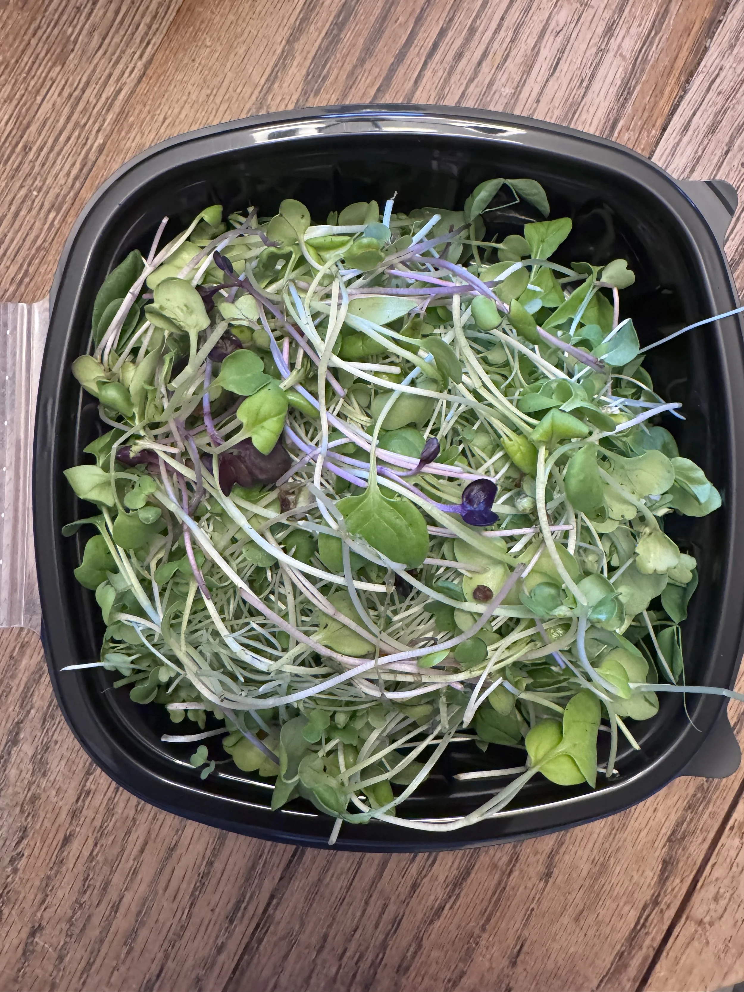 Firecracker Microgreen Salad (4oz)
