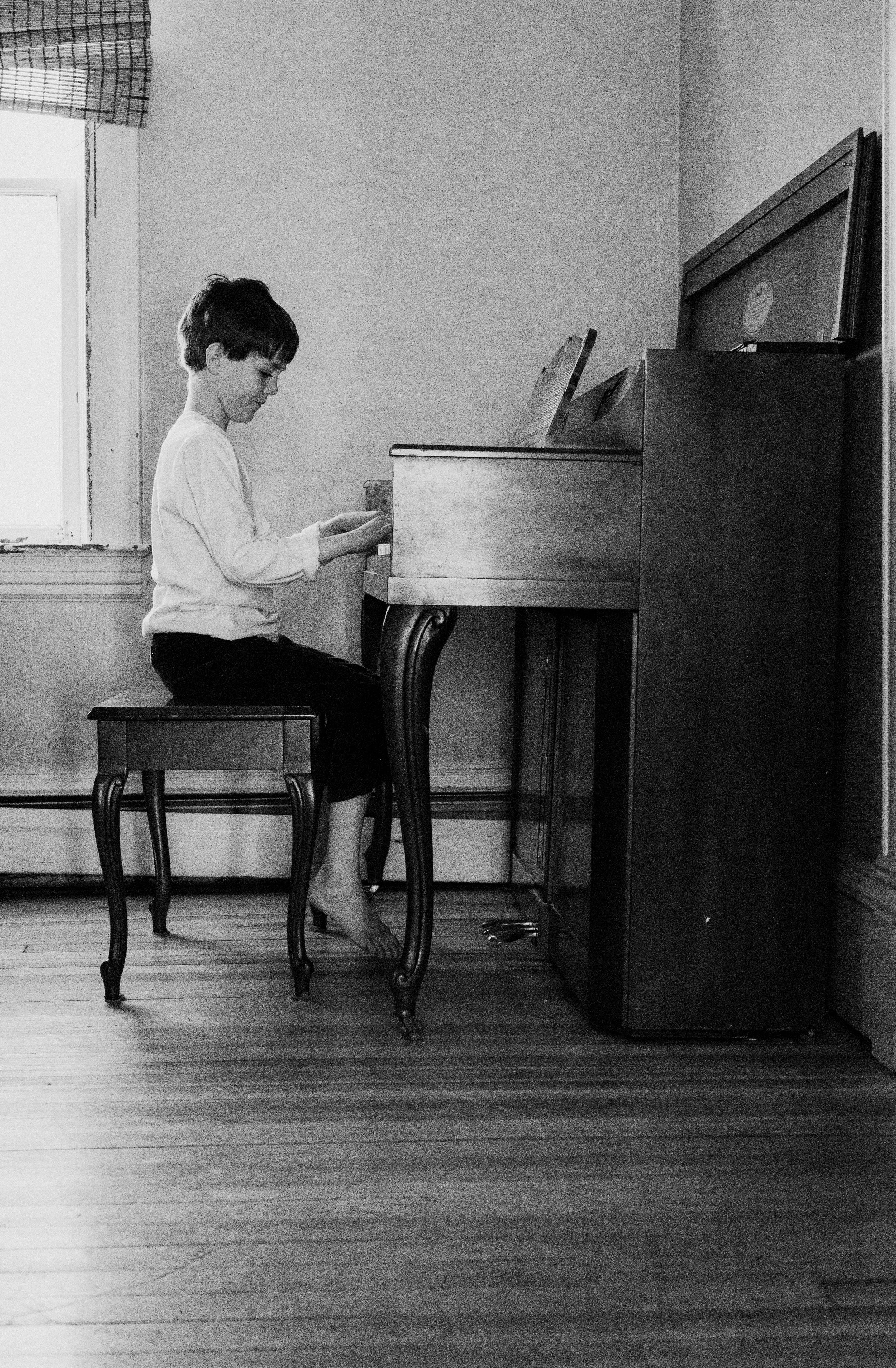 handssssss (10 of 13)-2.jpg