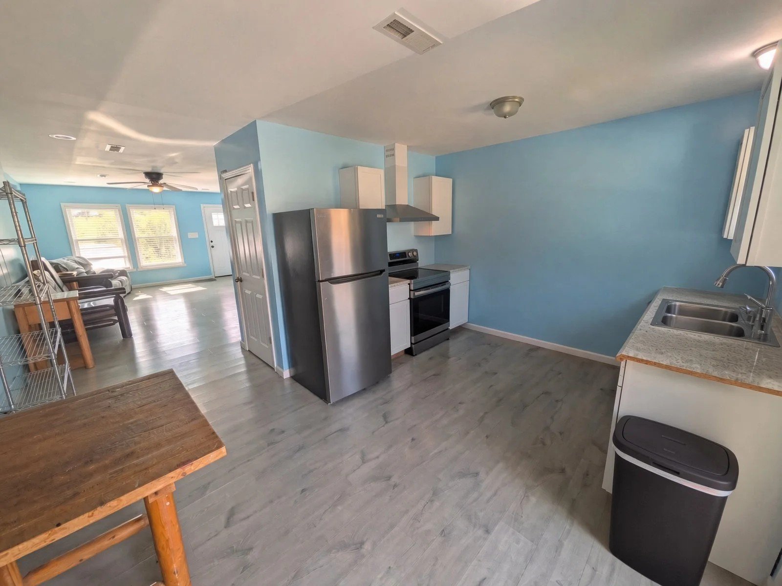 Kitchen at Buffalo Nickel, a Monolithic Recovery men's sober living home in Lebanon, KY