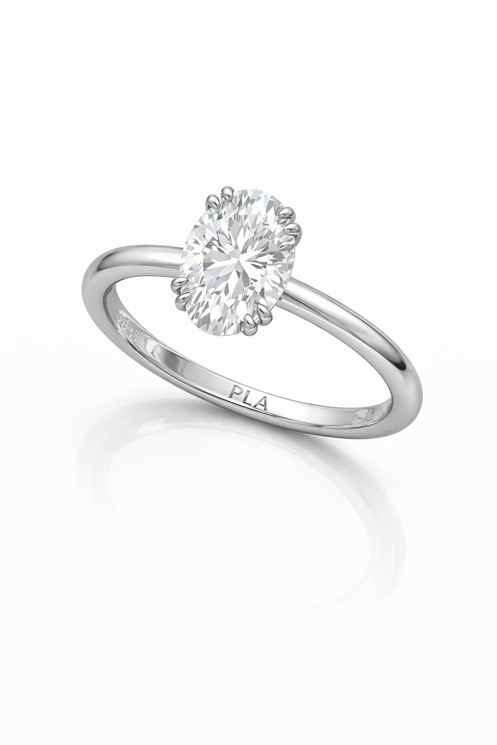 Oval Cut Engagement Ring