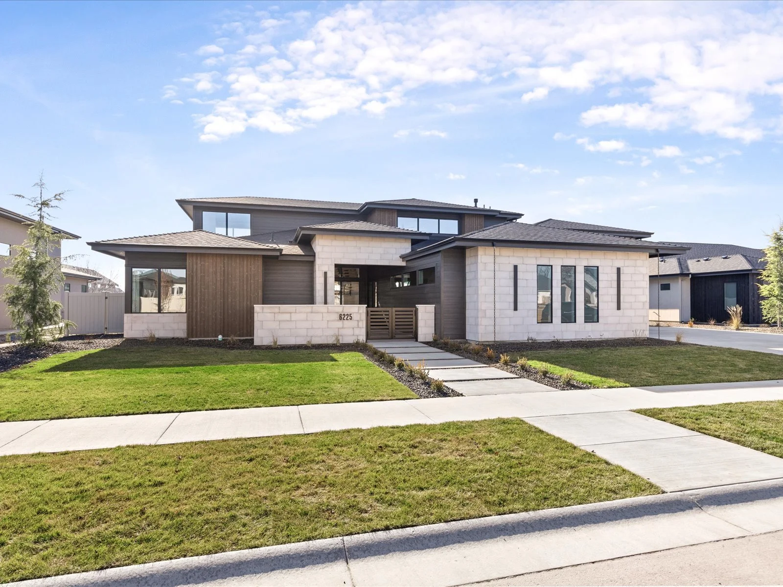 074-6225 Strant074.jpg